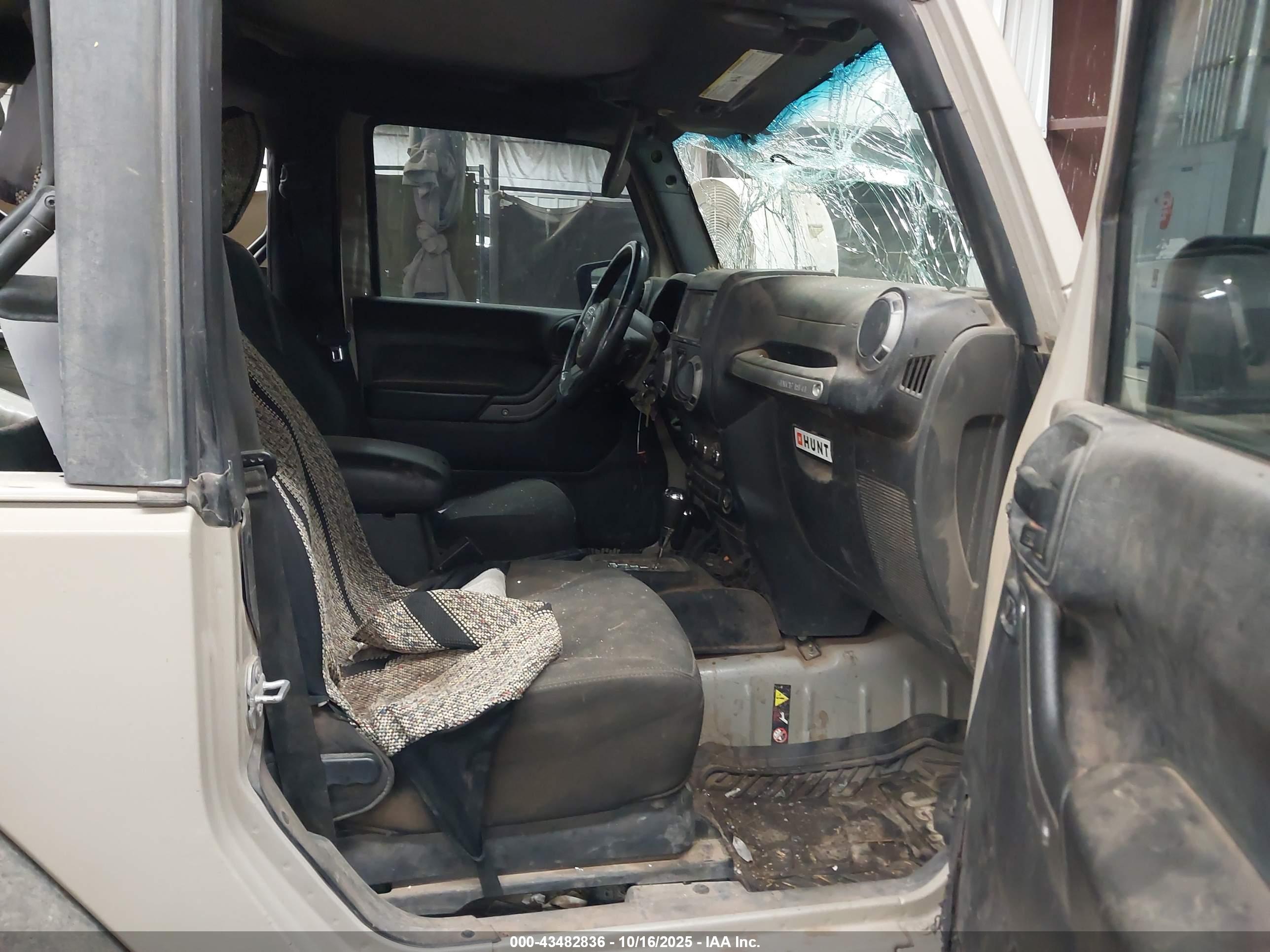 JEEP WRANGLER image 5