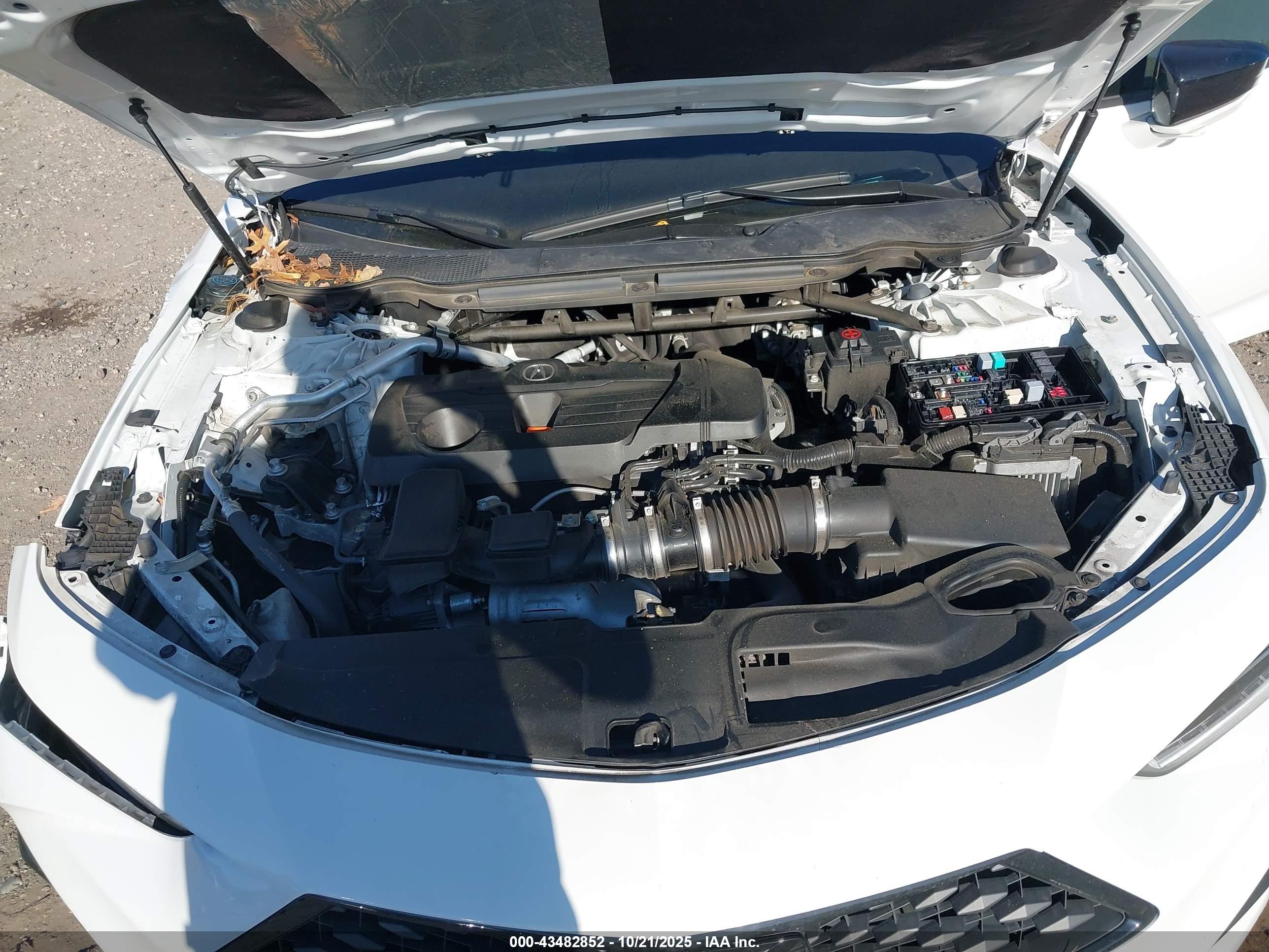 ACURA TLX image 10