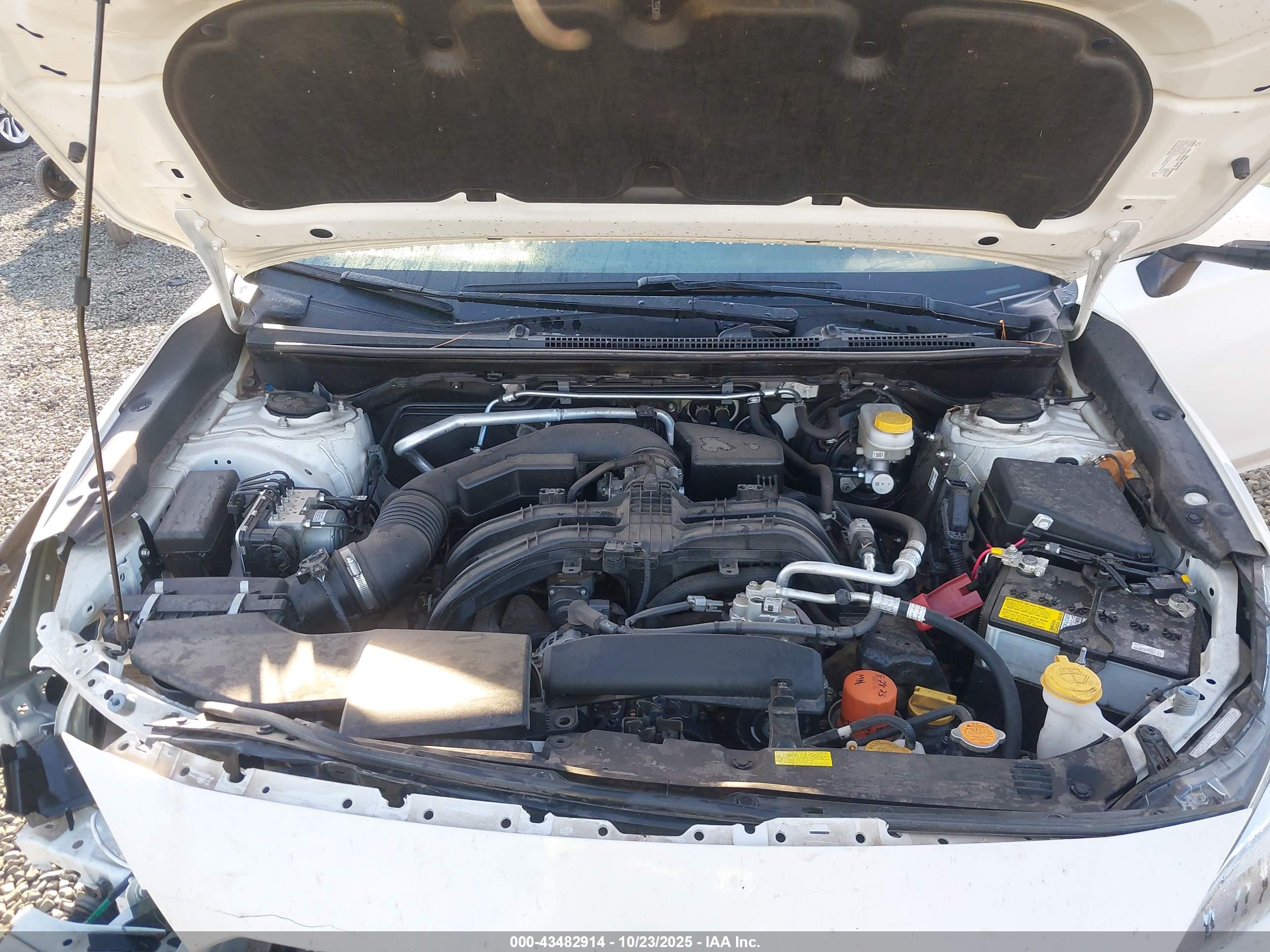 SUBARU CROSSTREK image 10