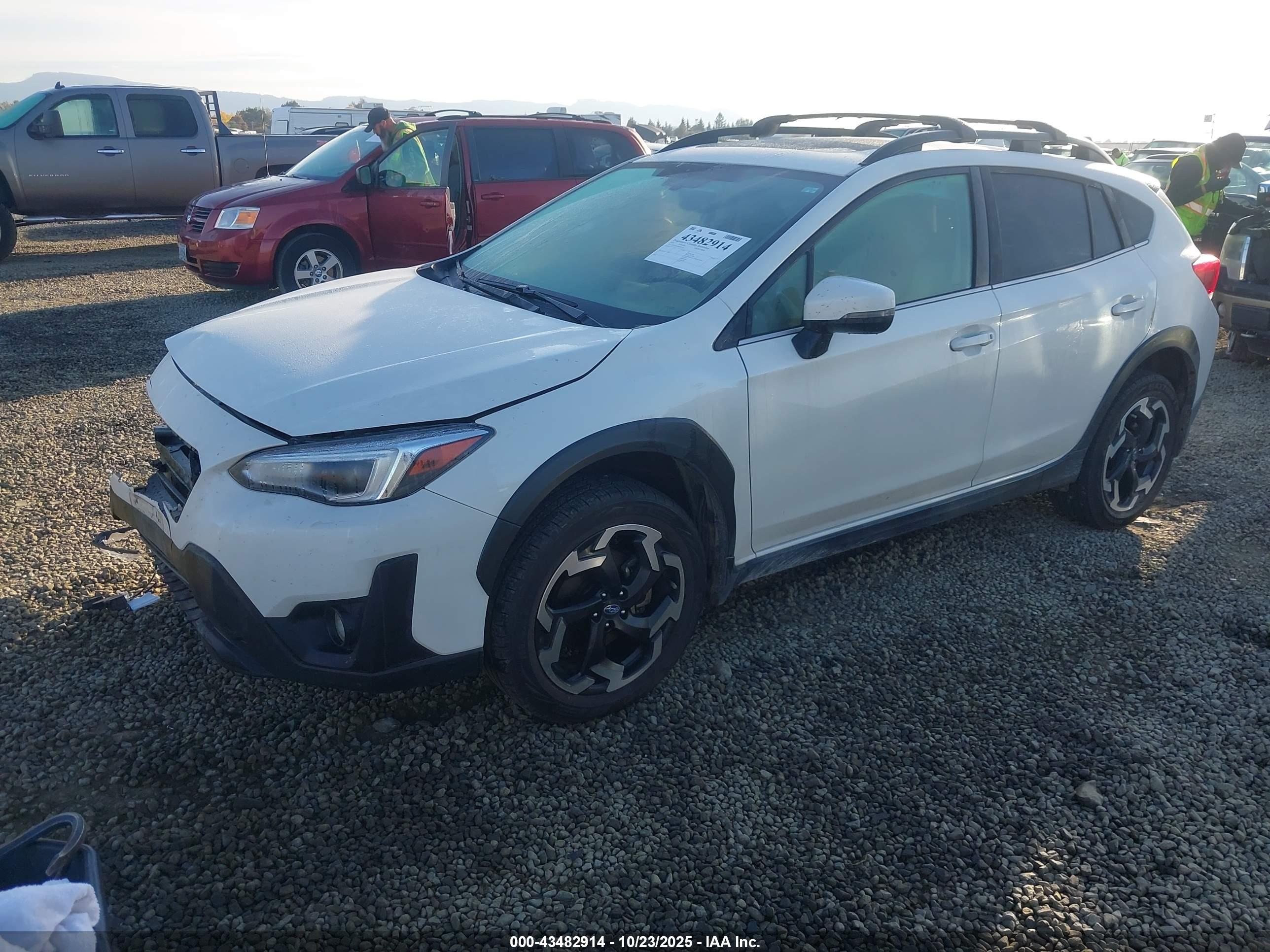 SUBARU CROSSTREK image 2