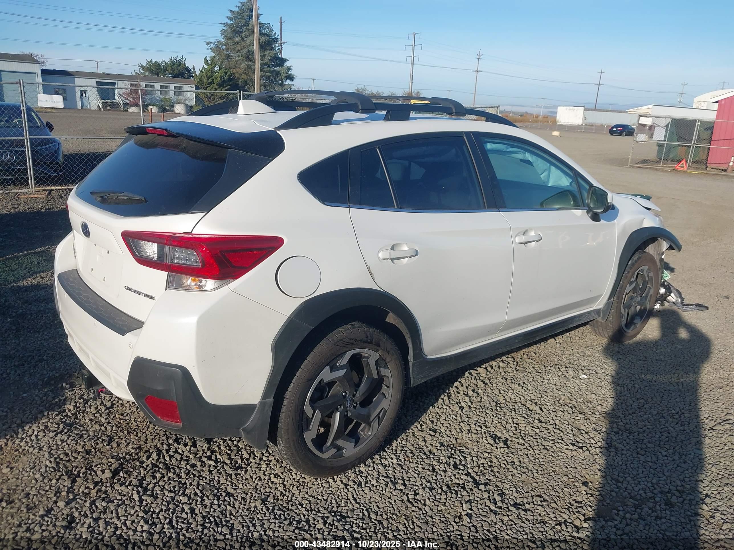 SUBARU CROSSTREK image 4