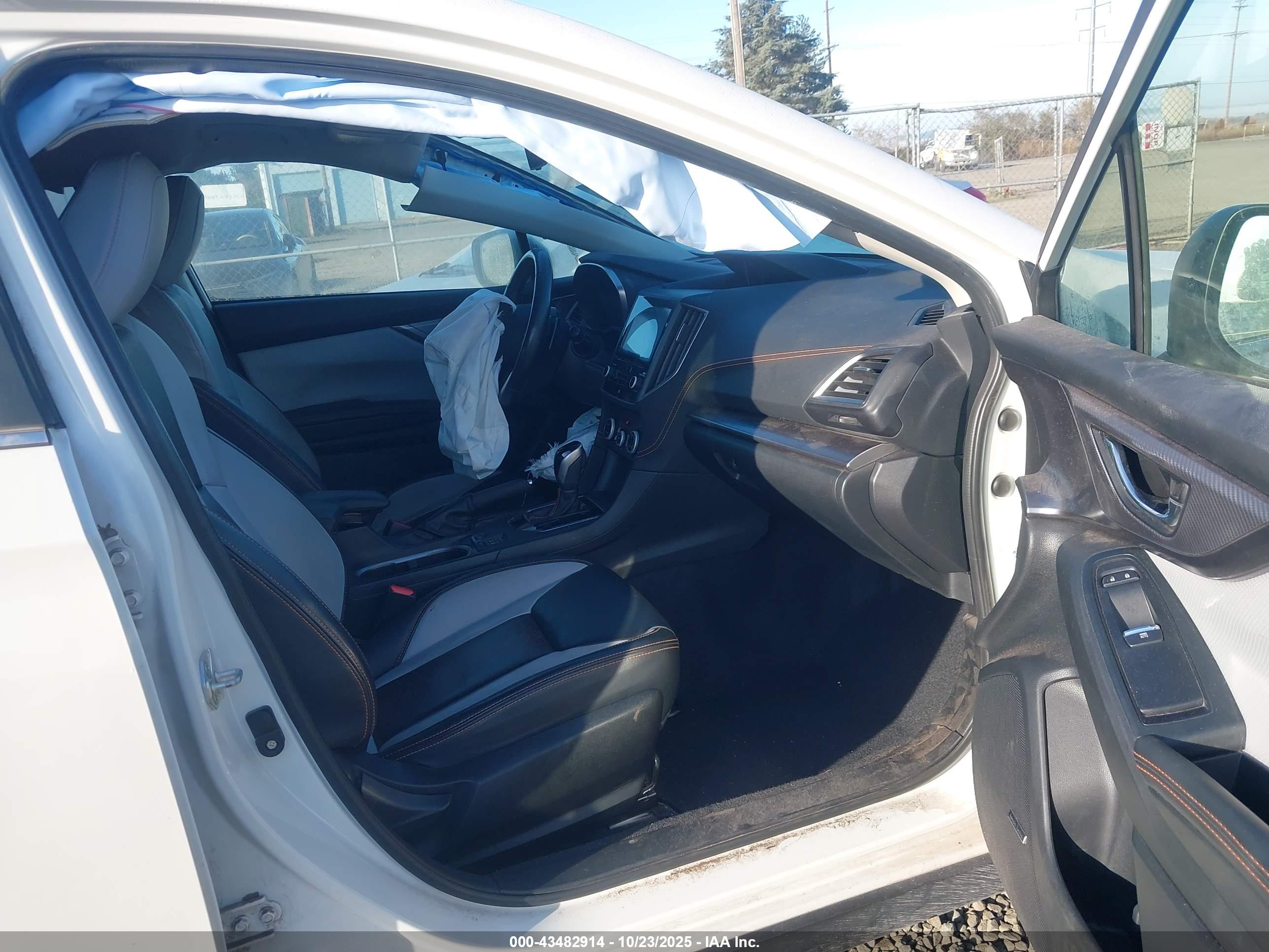 SUBARU CROSSTREK image 5