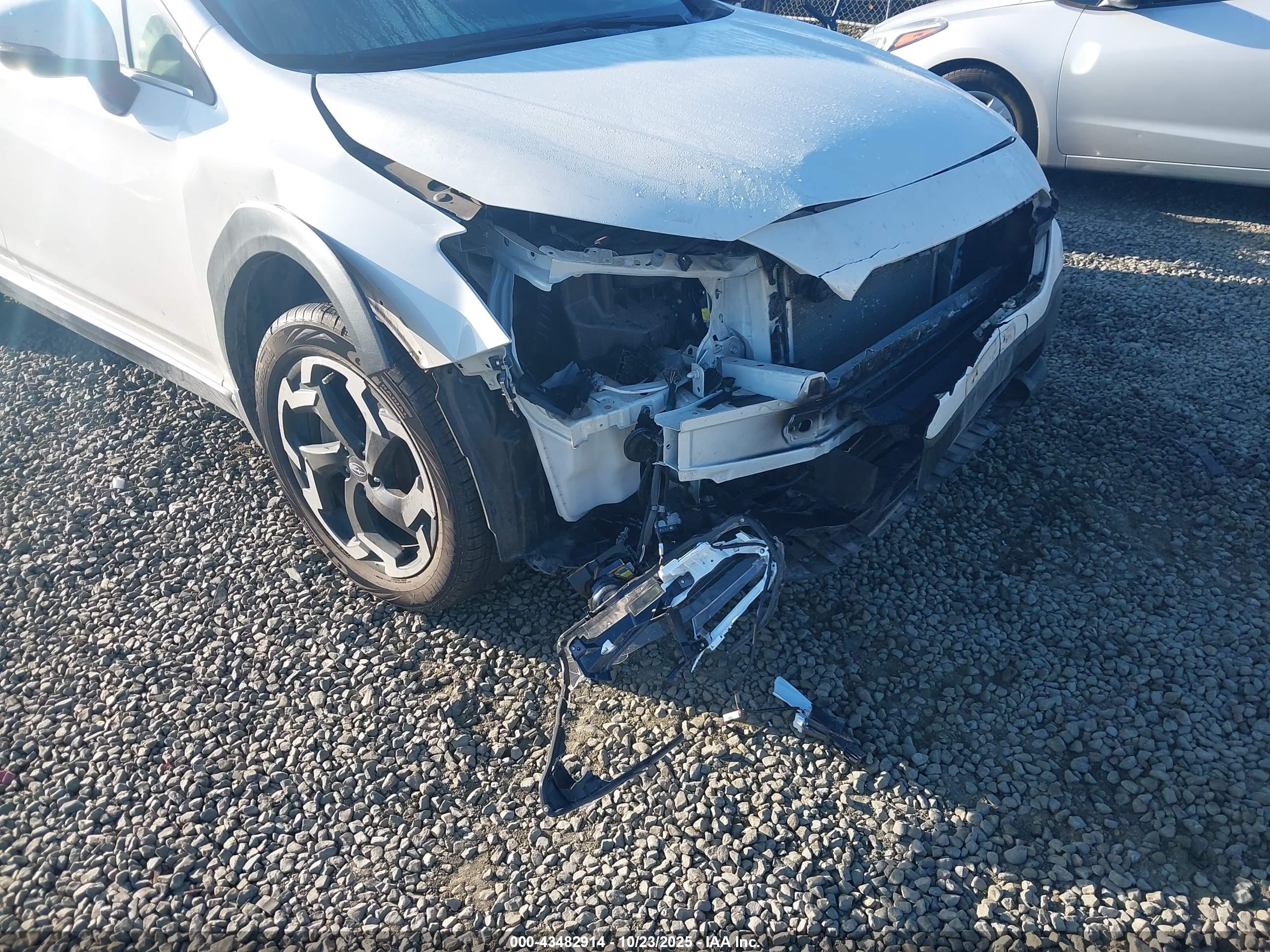 SUBARU CROSSTREK image 6