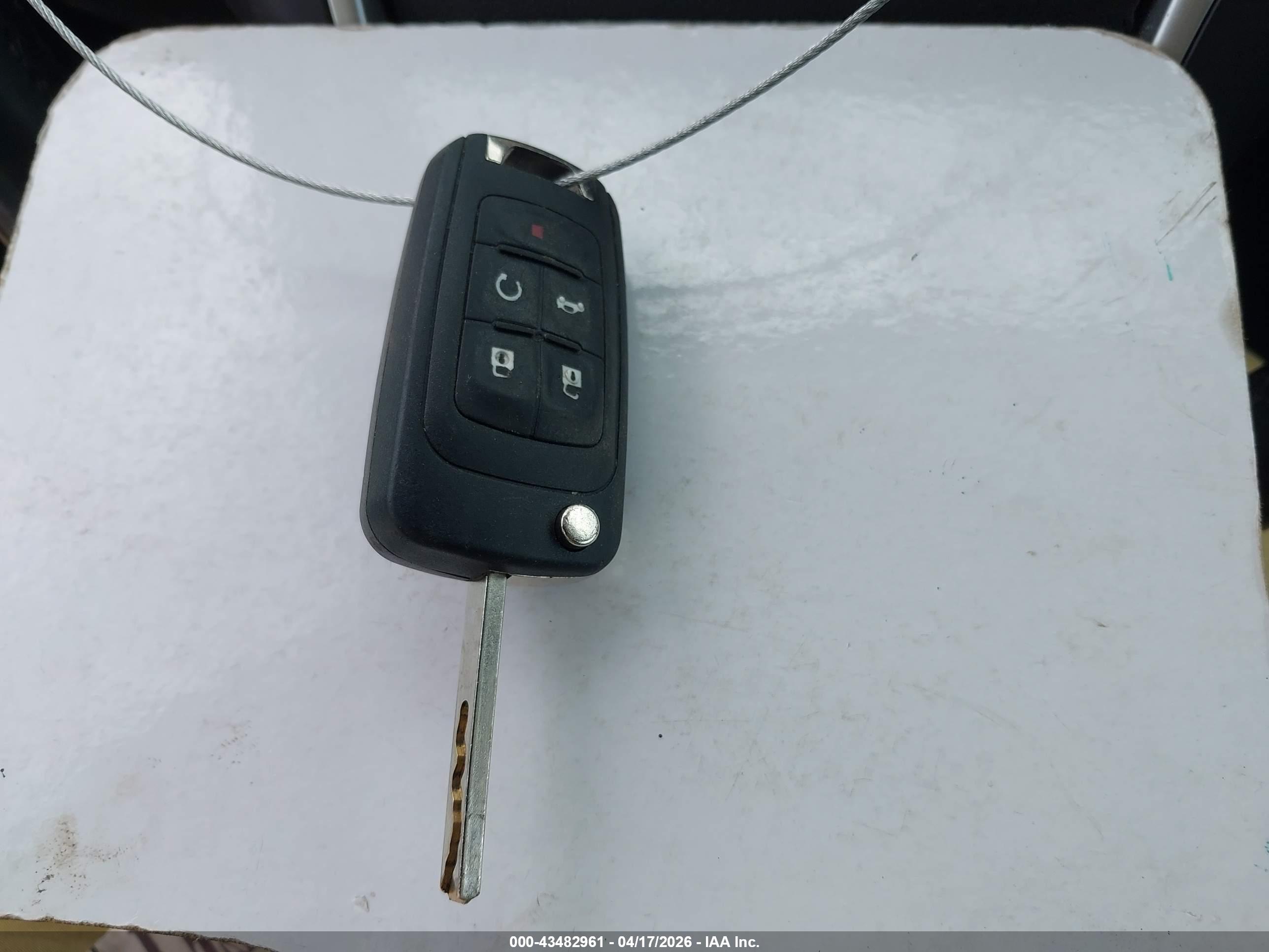 CHEVROLET EQUINOX image 11