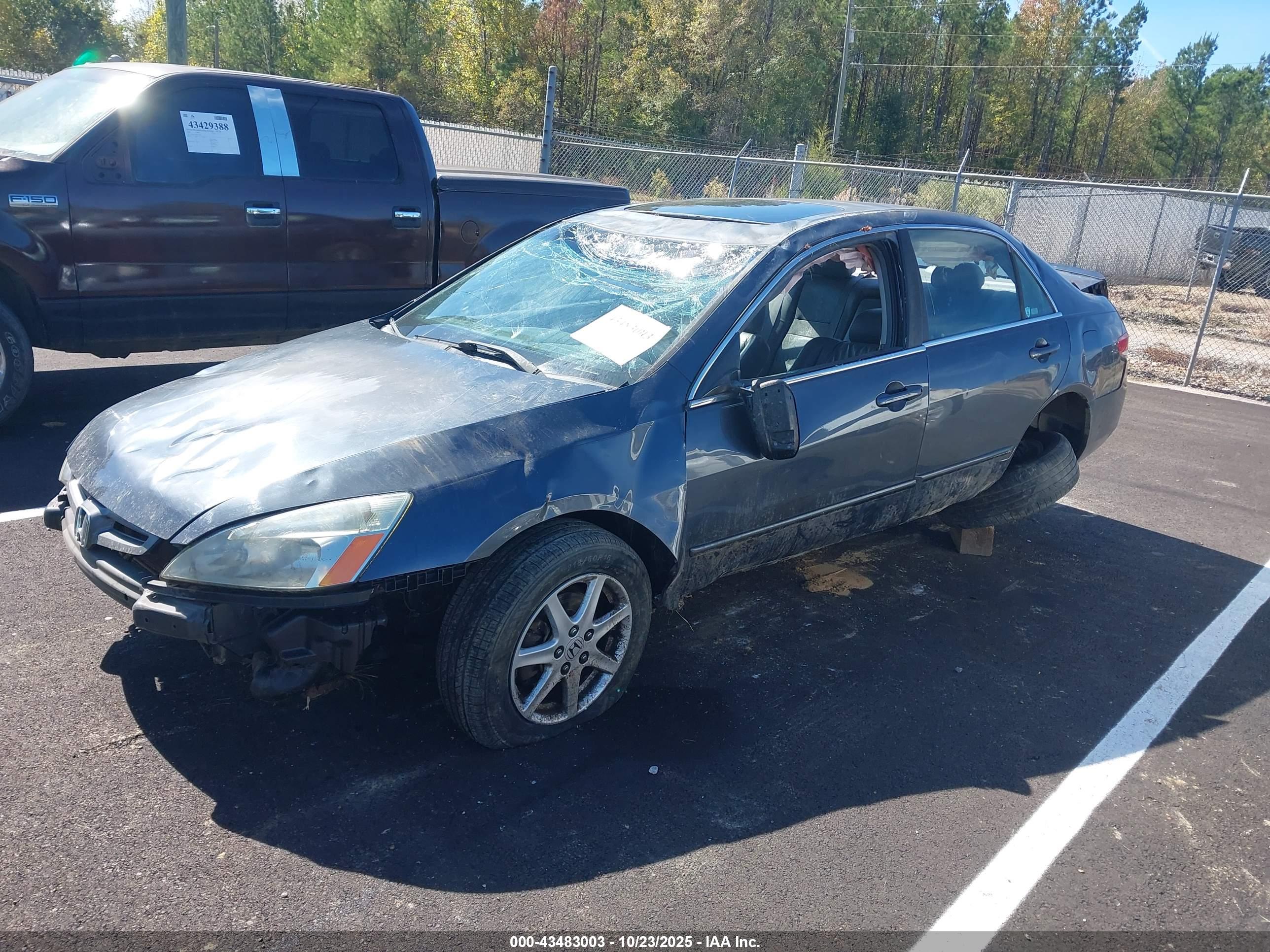 HONDA ACCORD image 2
