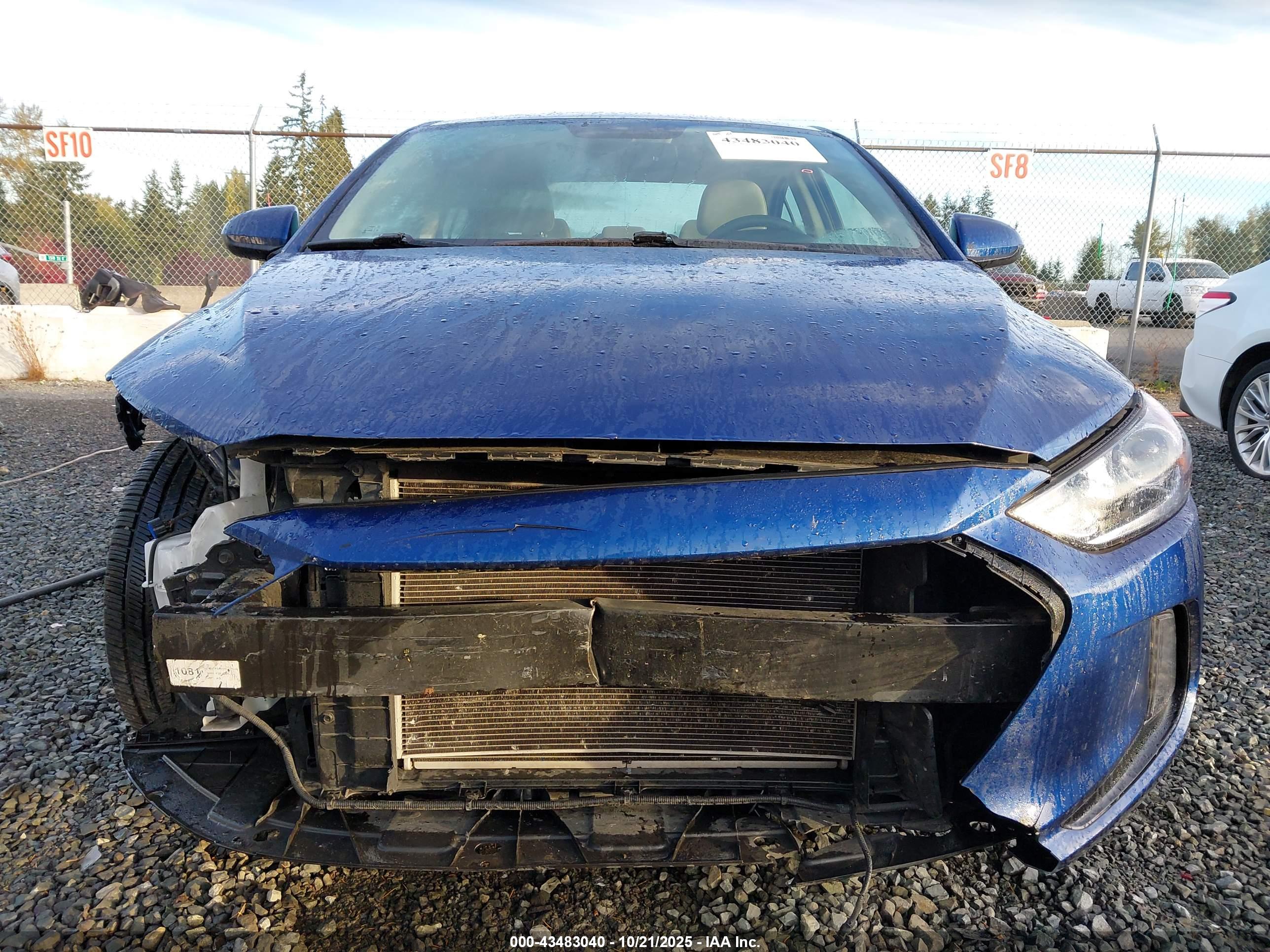 HYUNDAI ELANTRA image 6