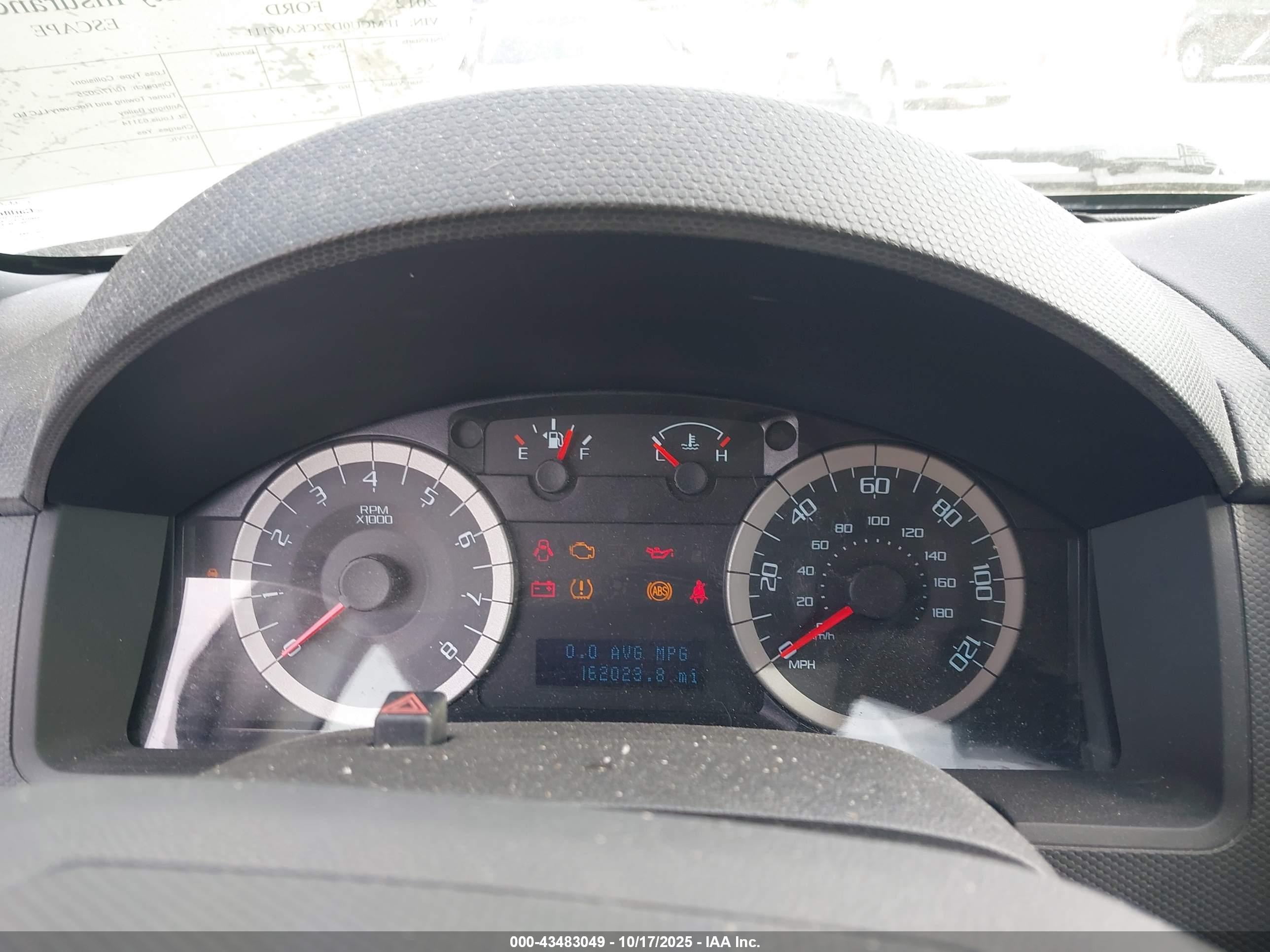 FORD ESCAPE image 7