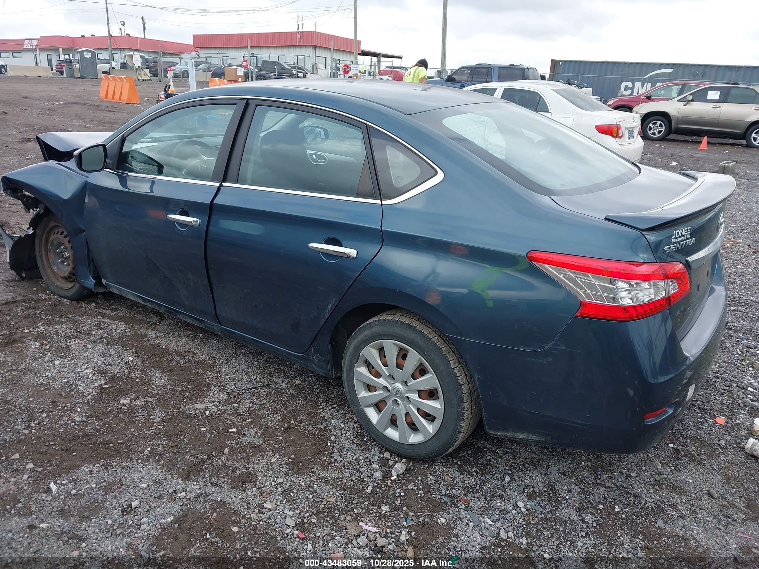 NISSAN SENTRA image 3