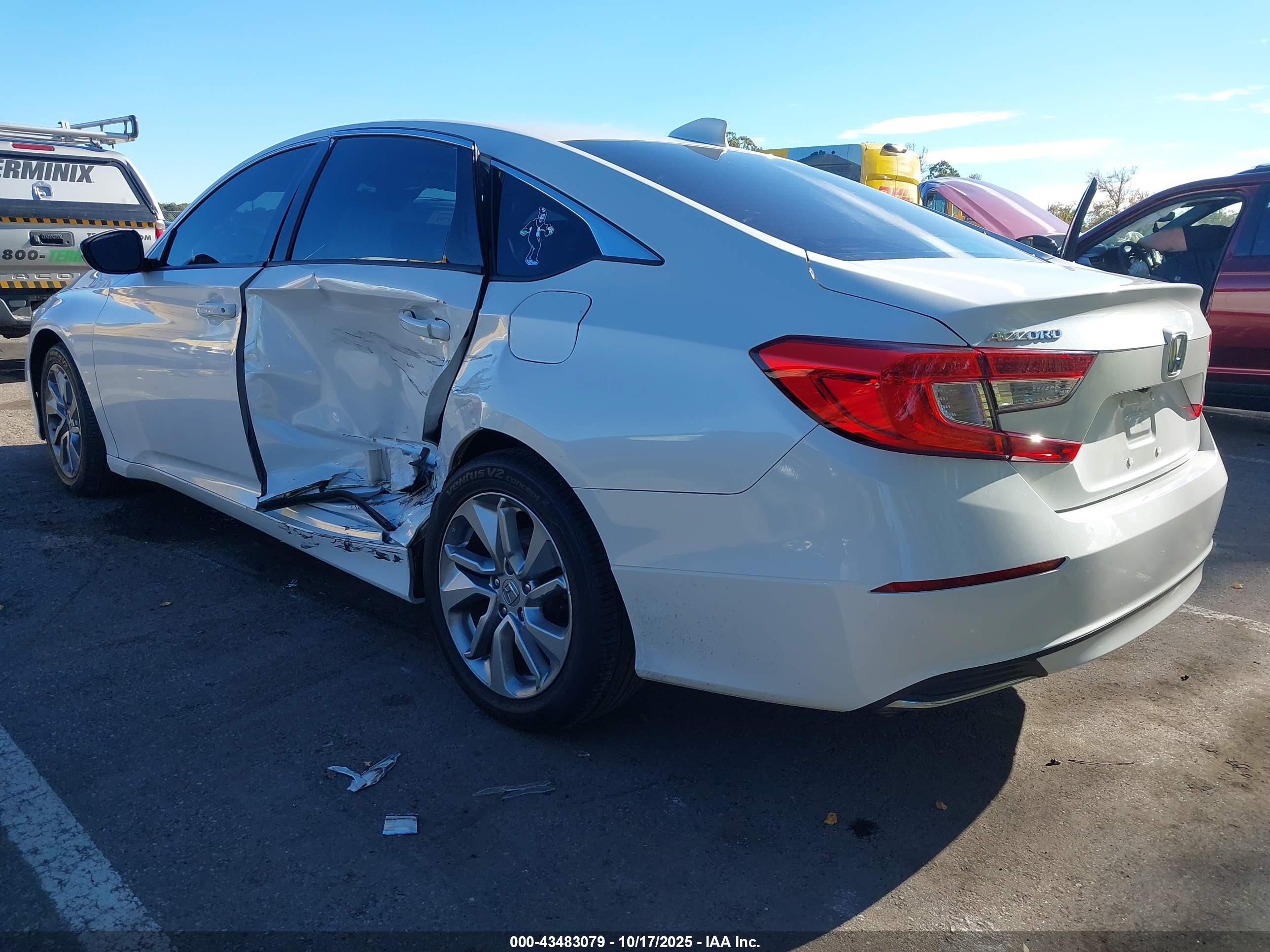 HONDA ACCORD image 3