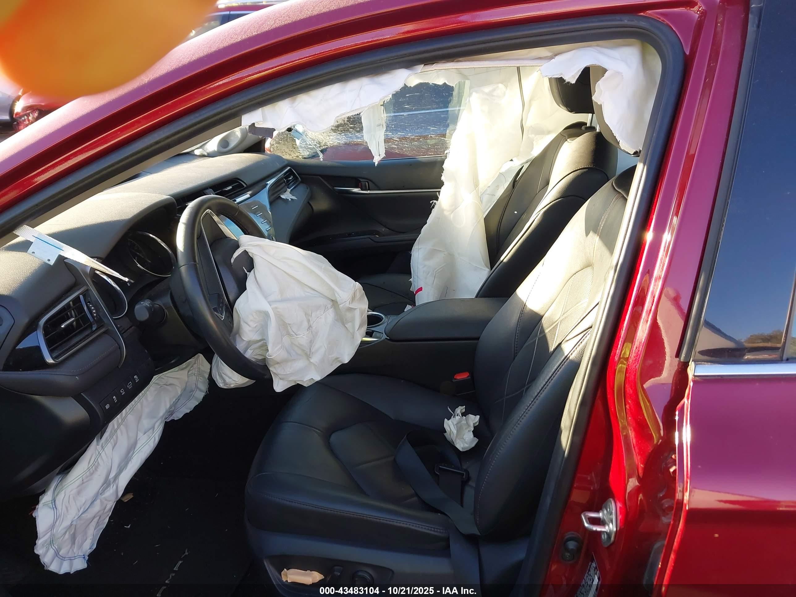 TOYOTA CAMRY image 5