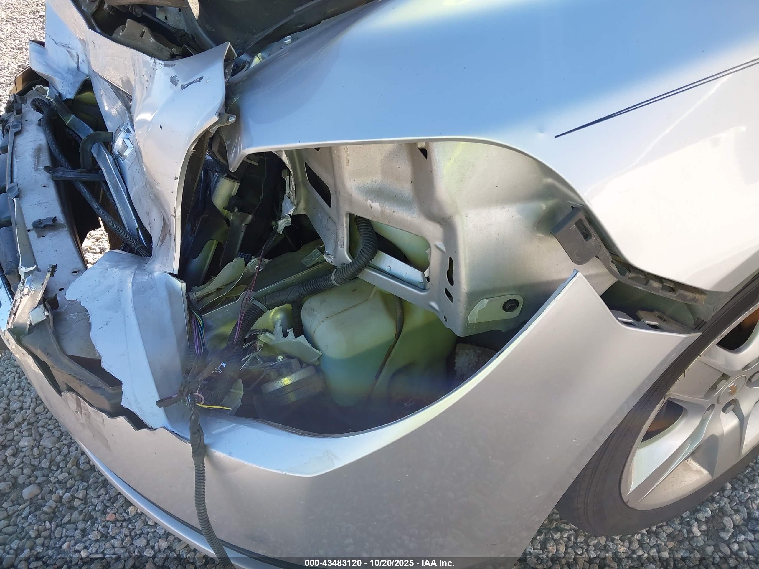 CHEVROLET MALIBU image 6