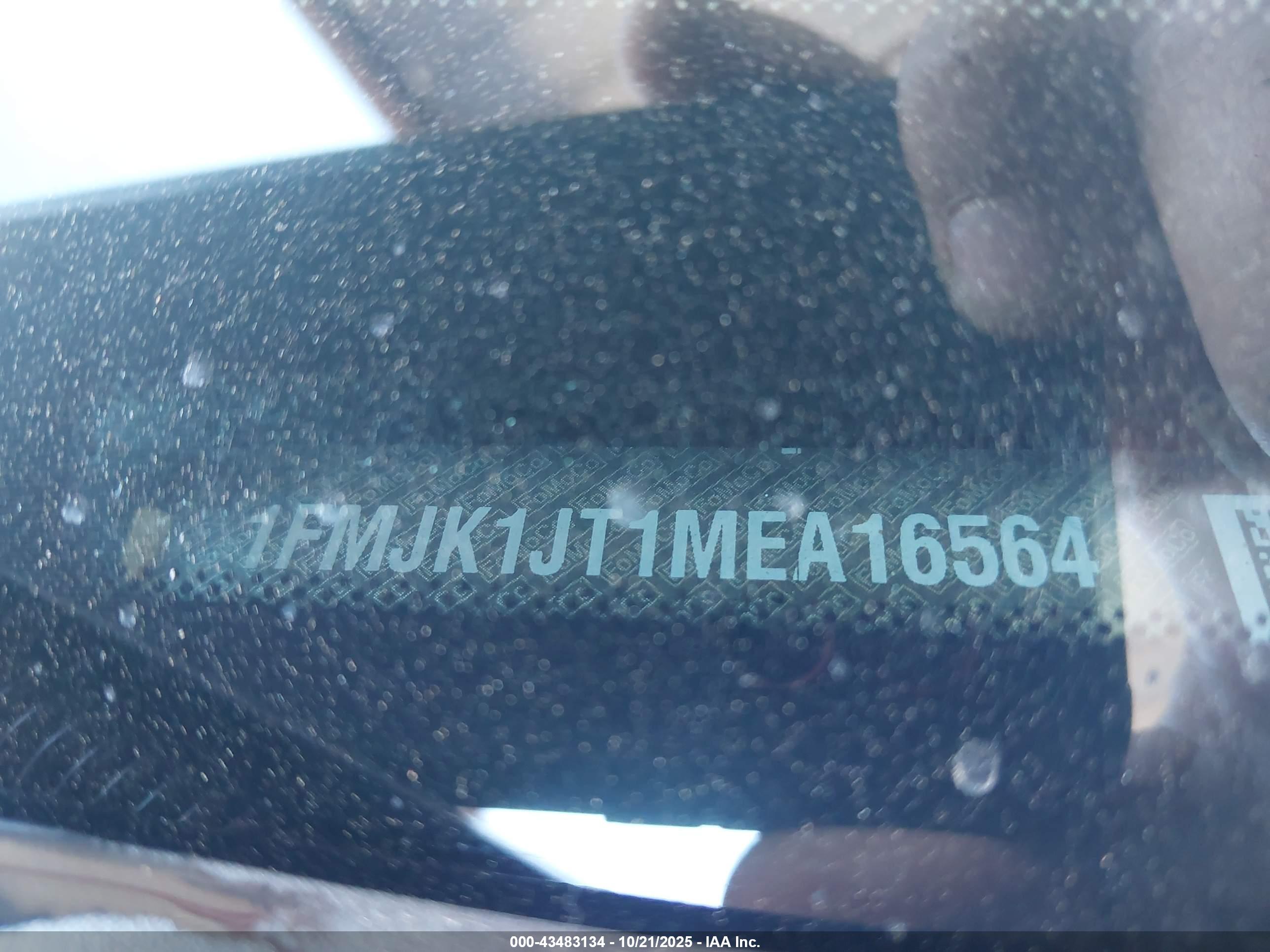 FORD EXPEDITION image 9