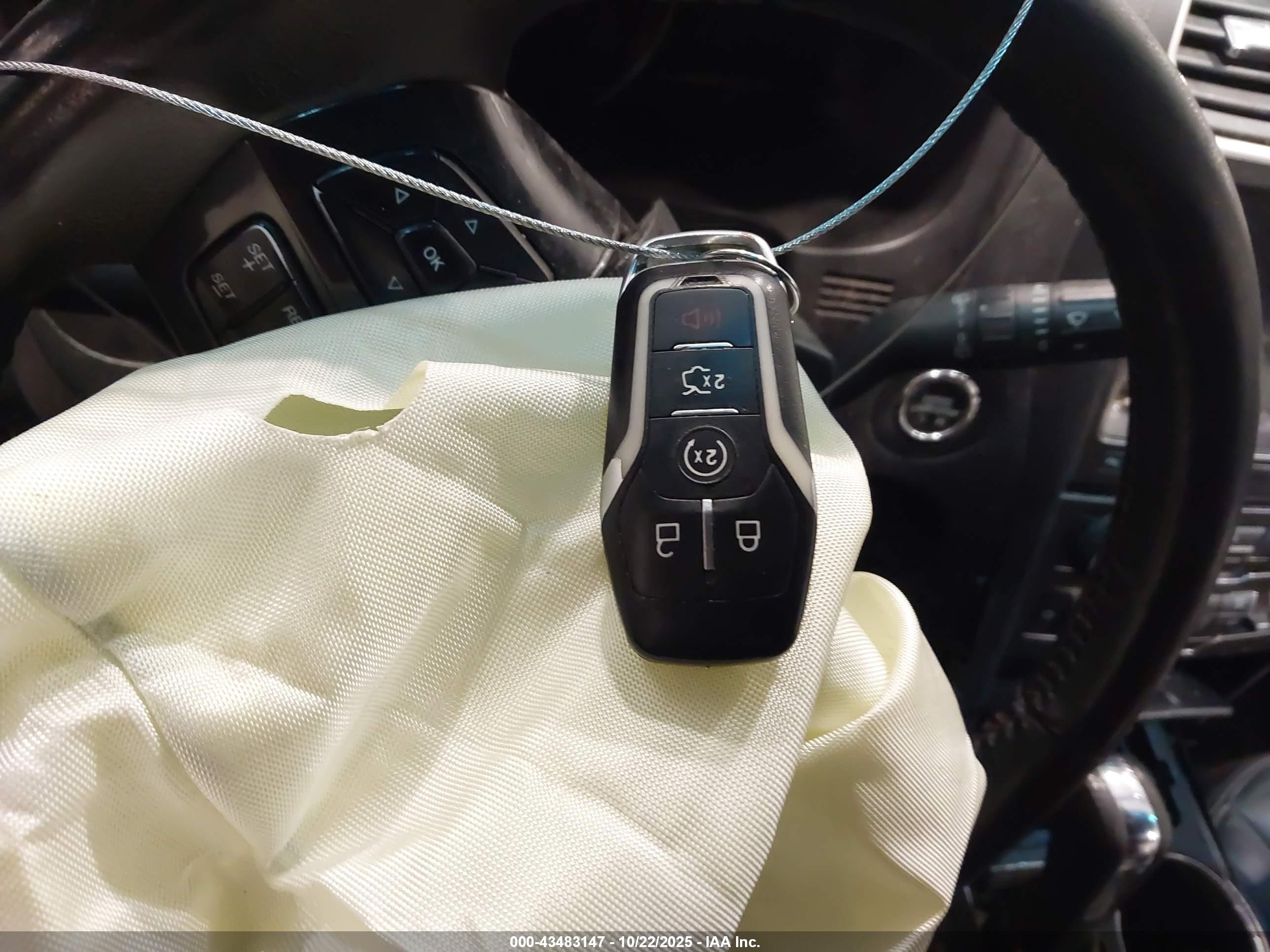 FORD EXPLORER image 11
