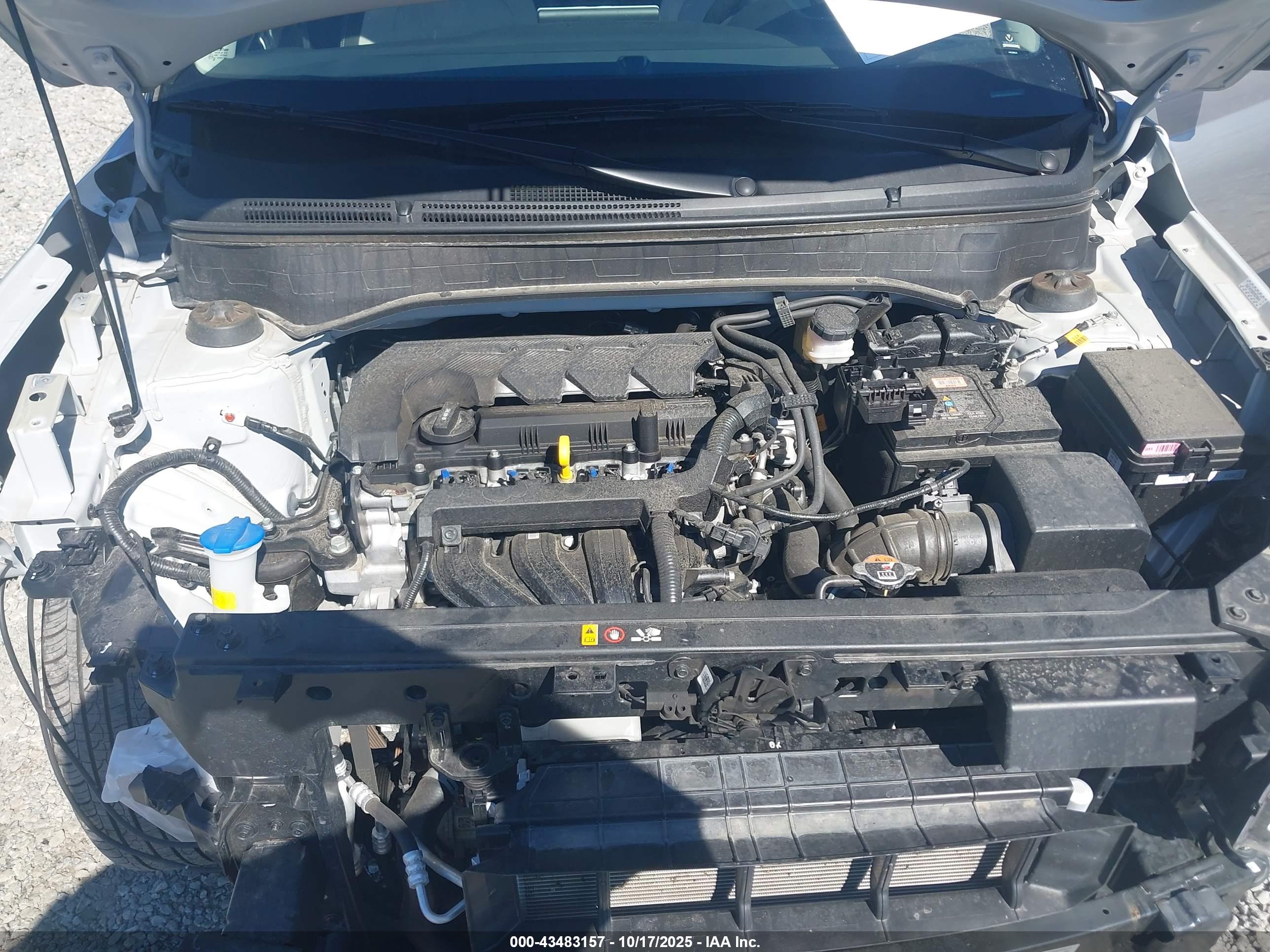 HYUNDAI VENUE image 10