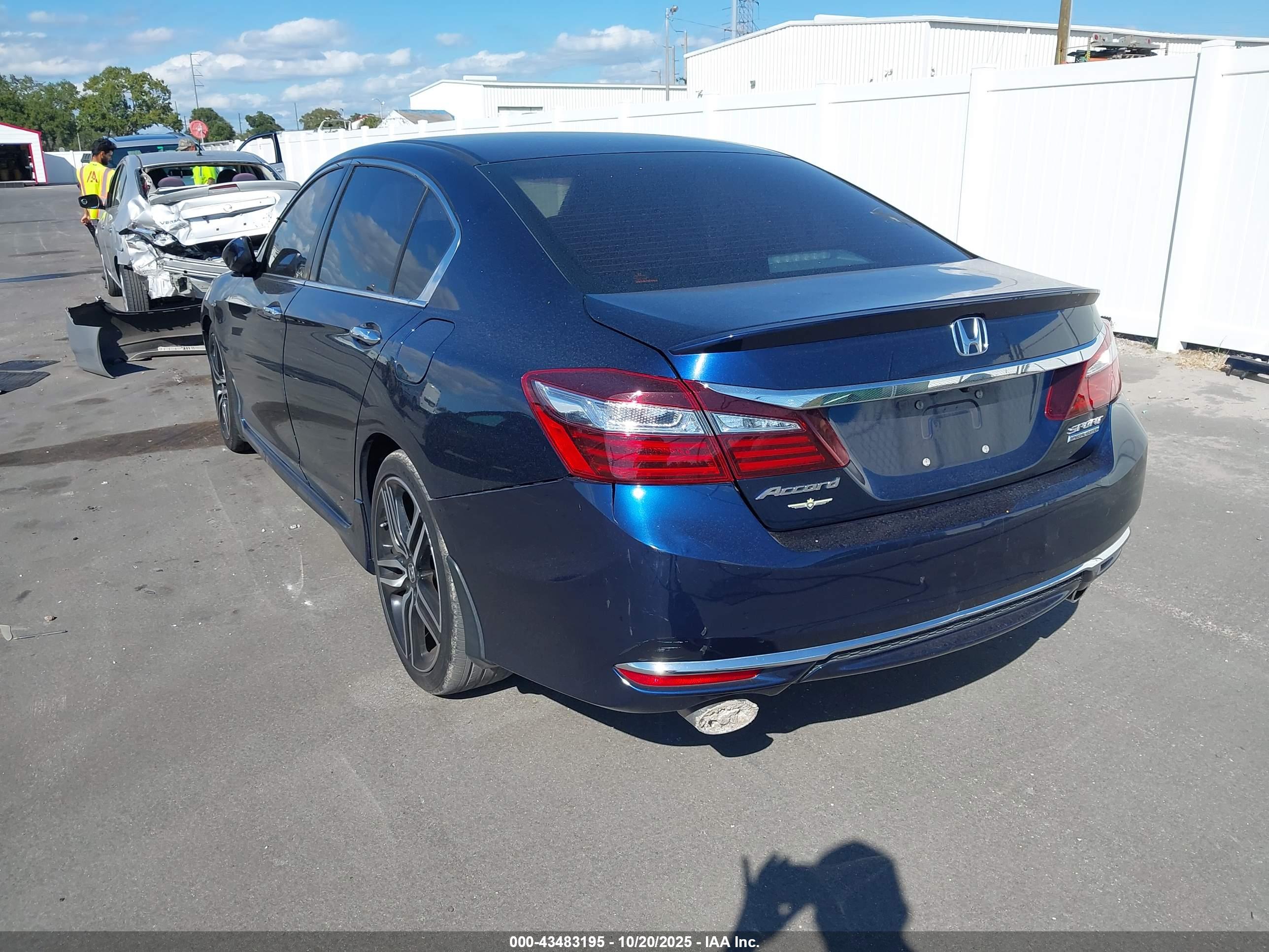 HONDA ACCORD image 3