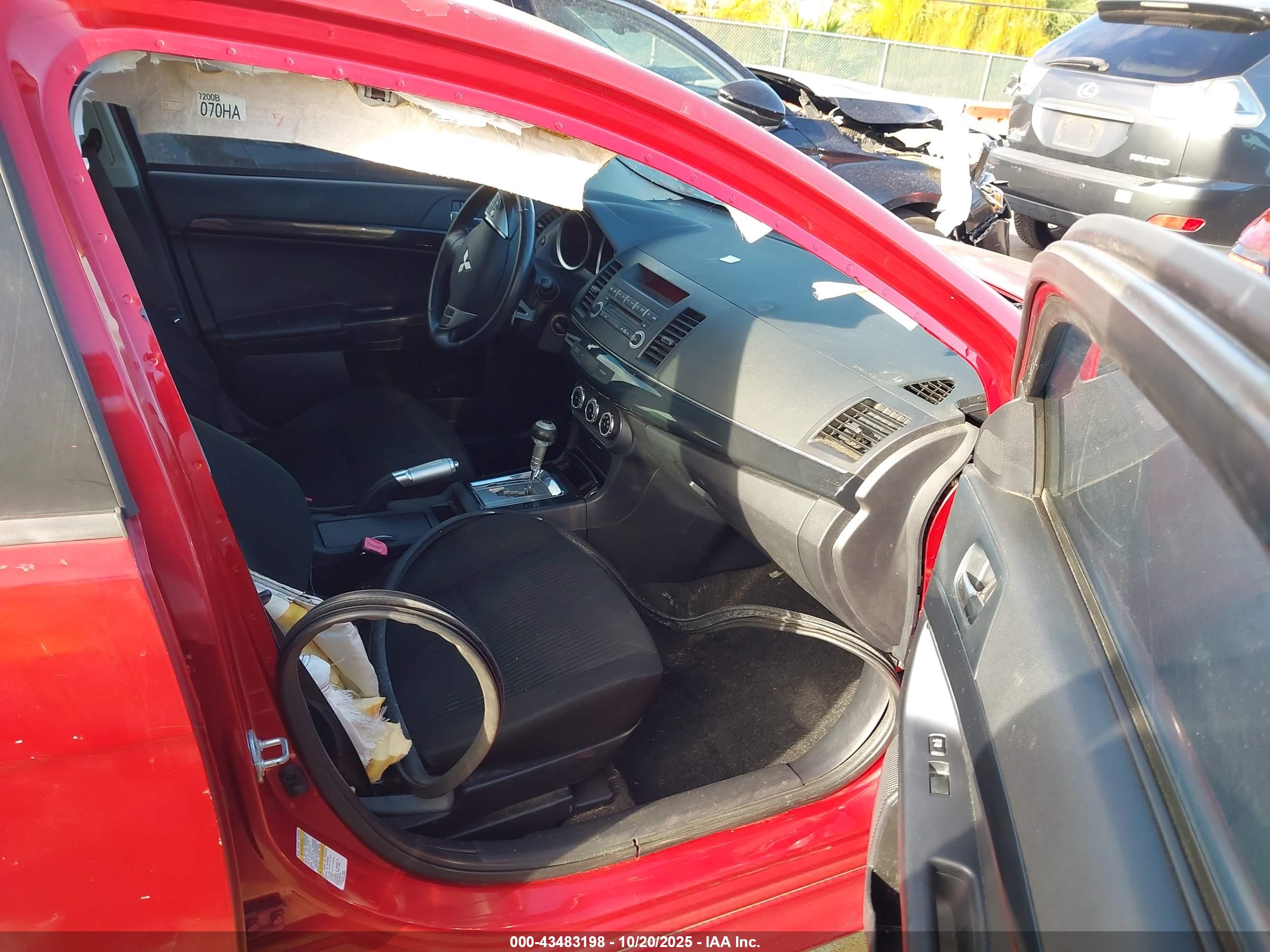 MITSUBISHI LANCER image 5