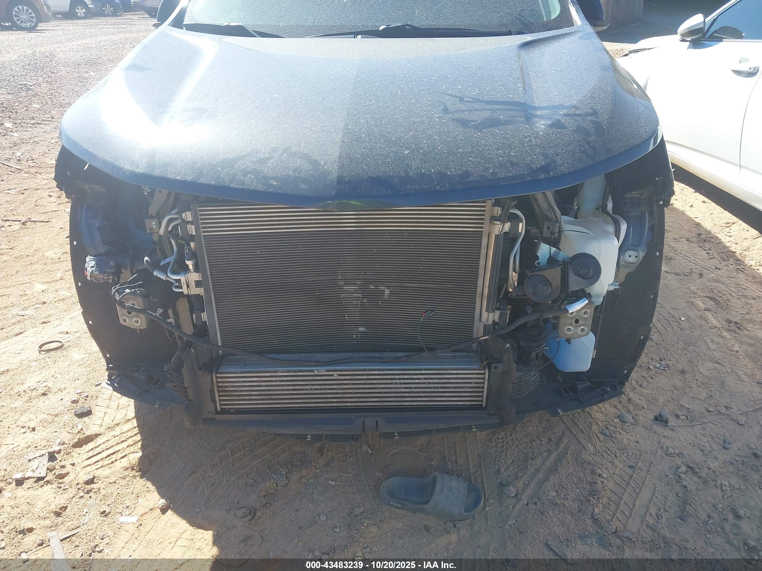 CHEVROLET EQUINOX image 6