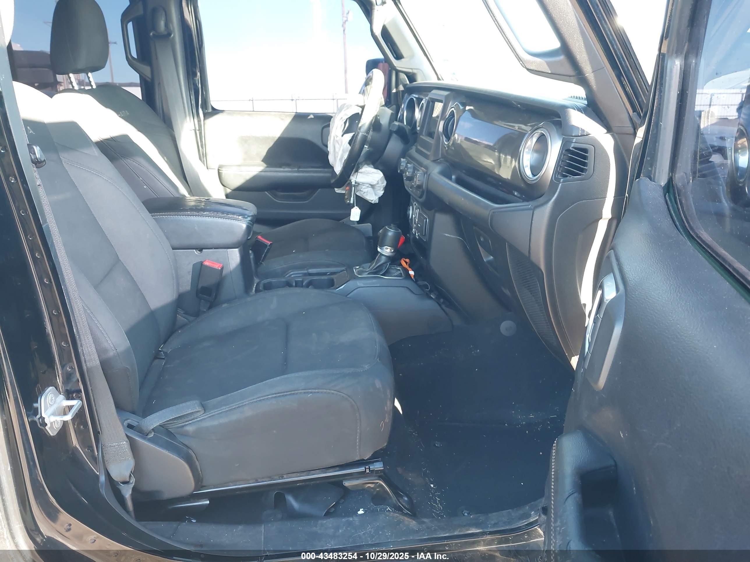 JEEP WRANGLER image 5