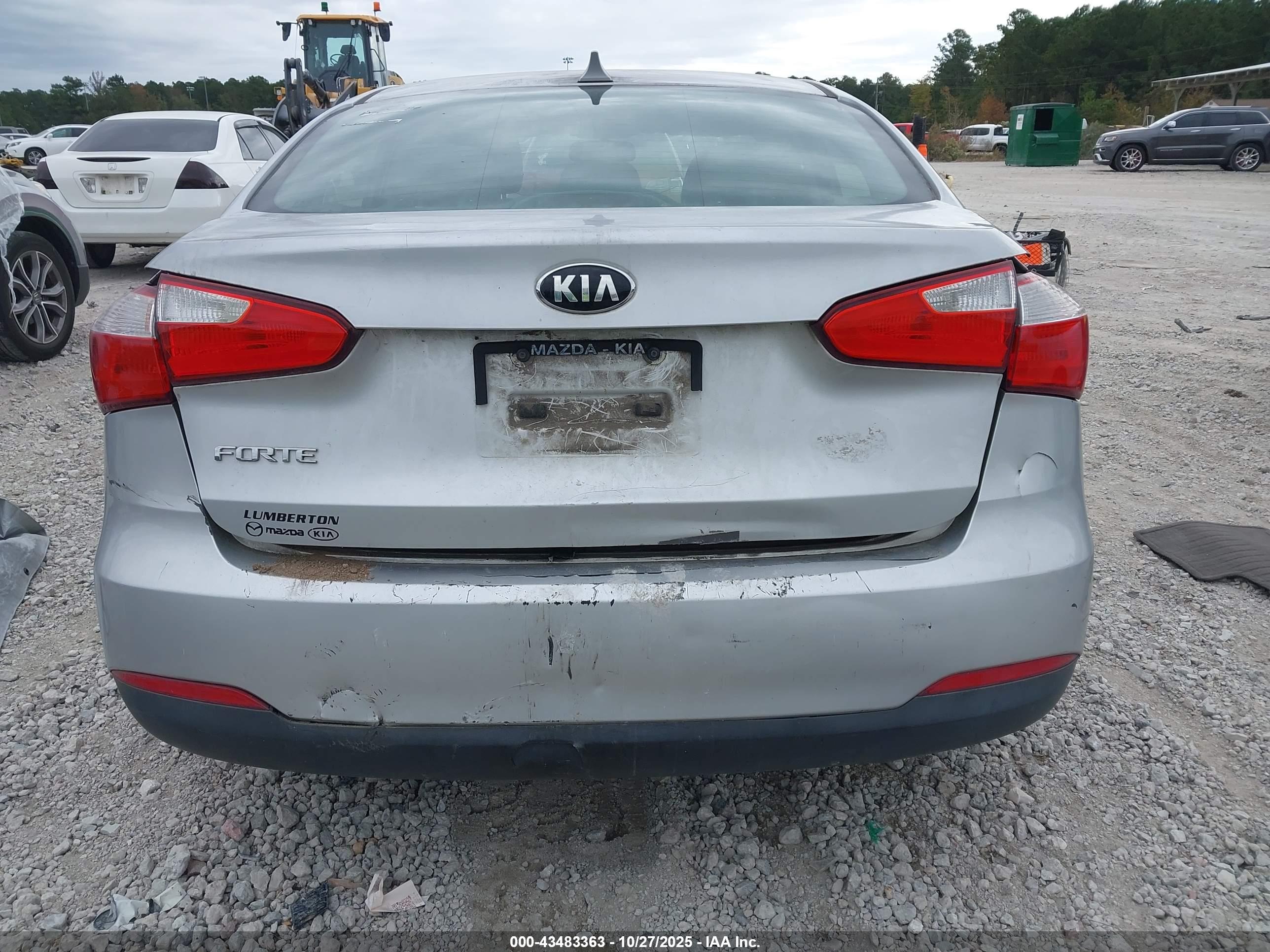 KIA FORTE image 6