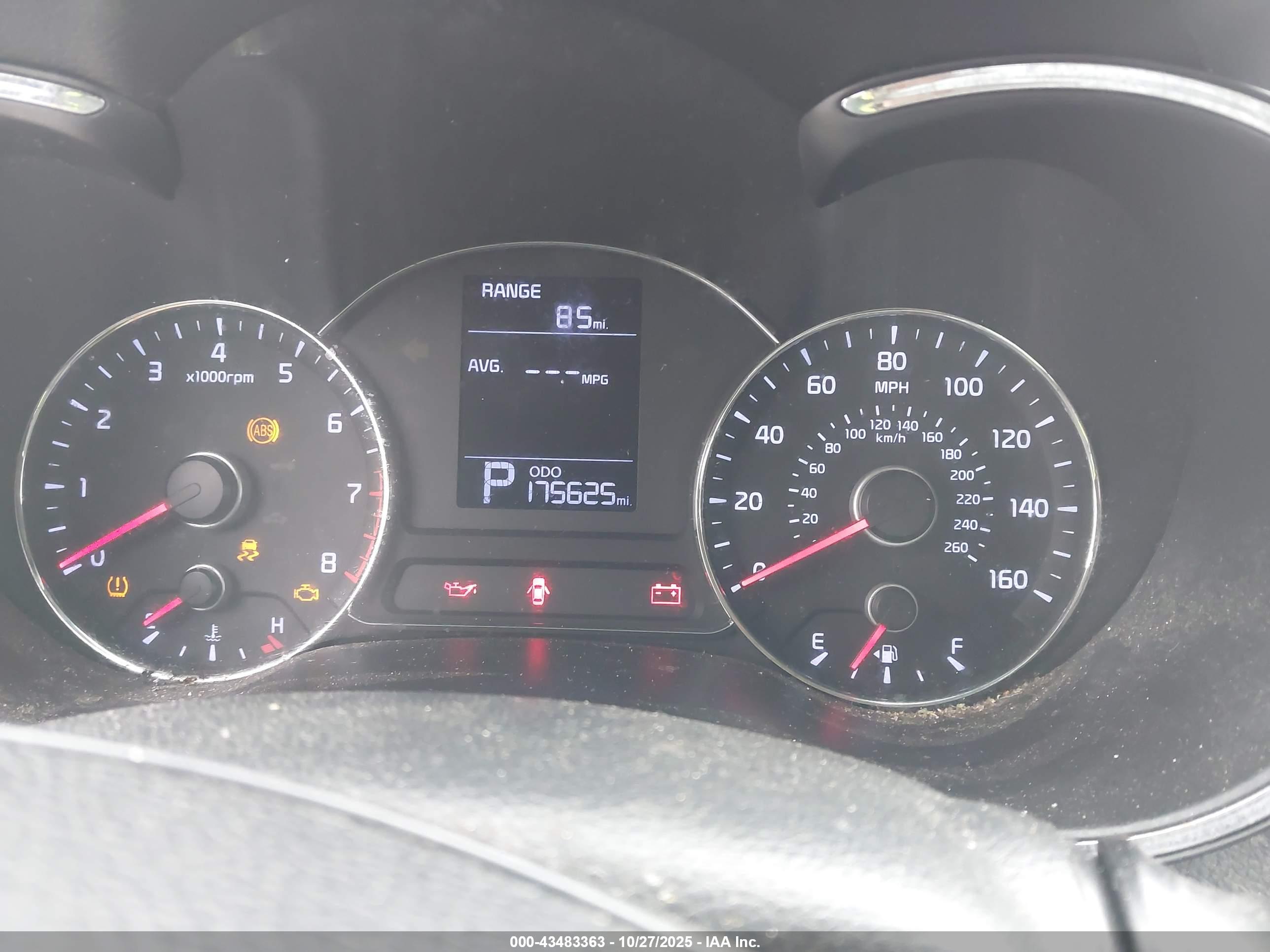 KIA FORTE image 7