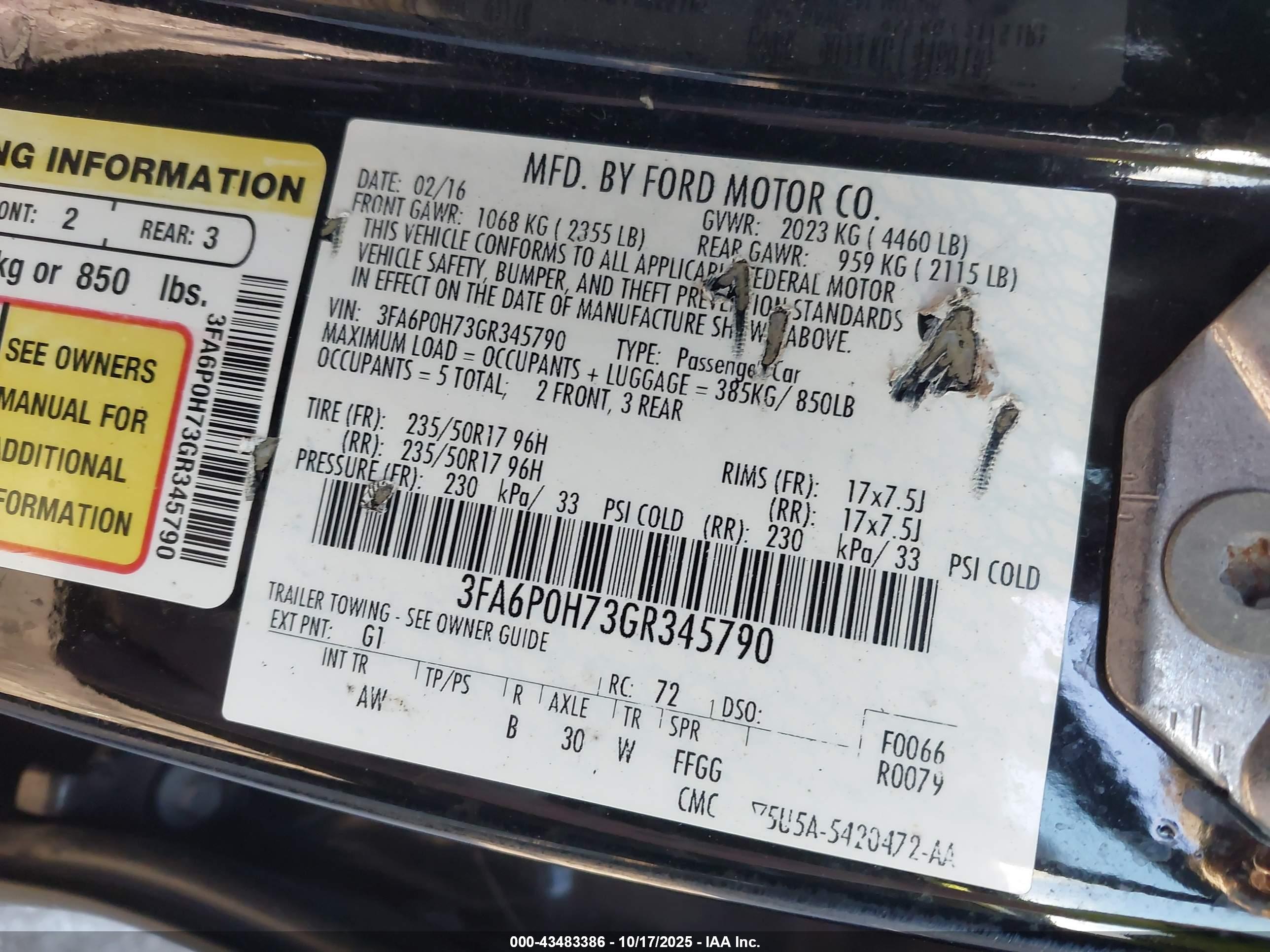 FORD FUSION image 9
