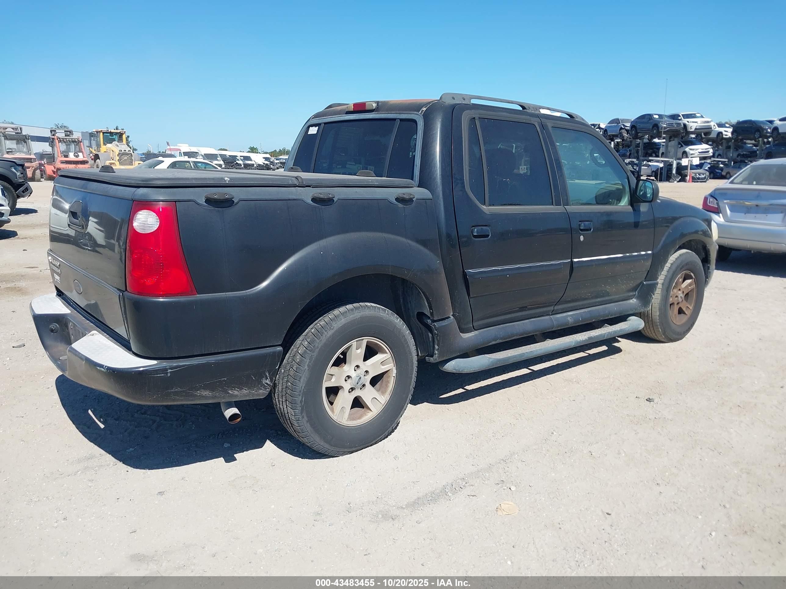 FORD EXPLORER image 4