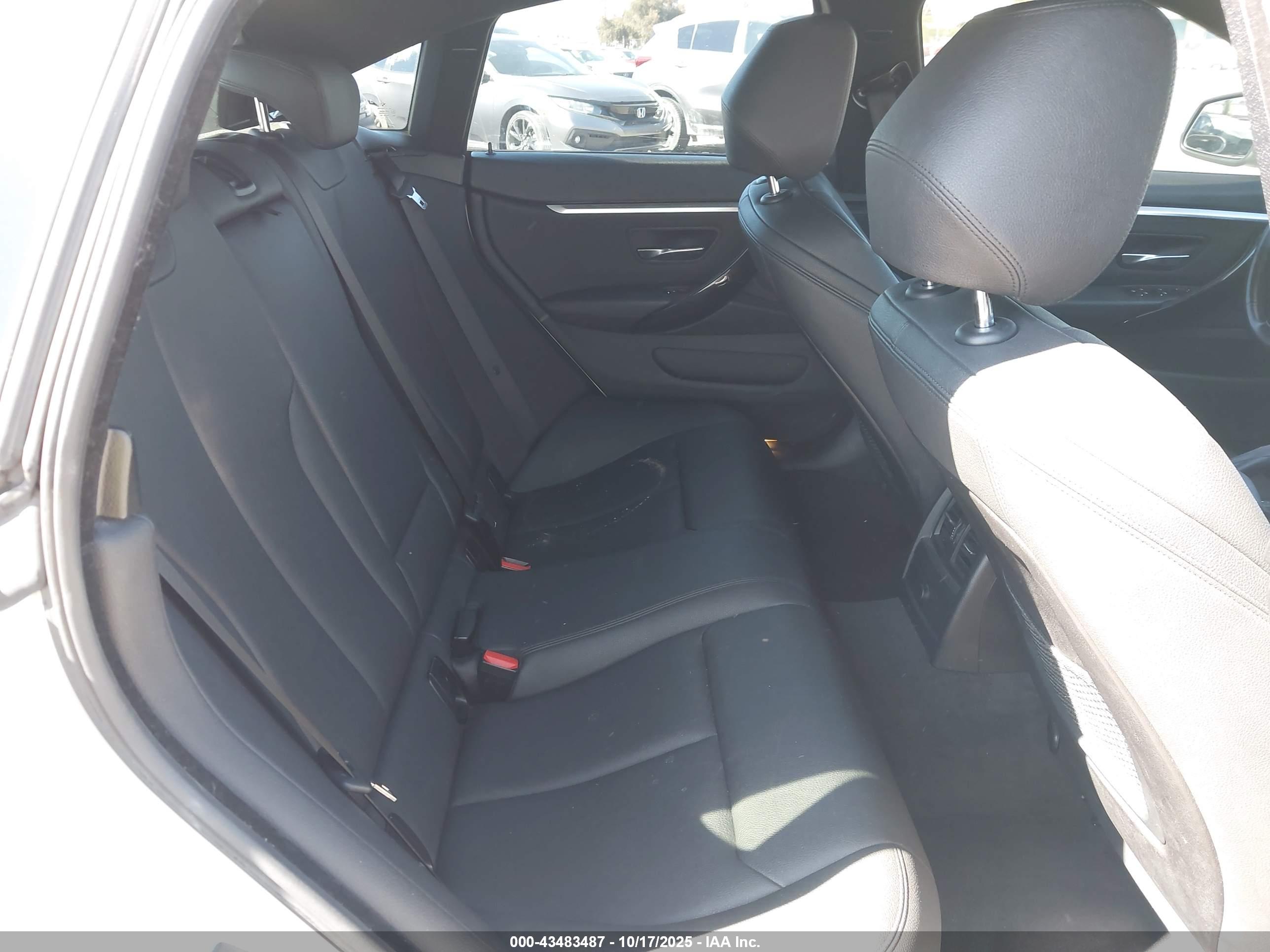 BMW 430I image 8