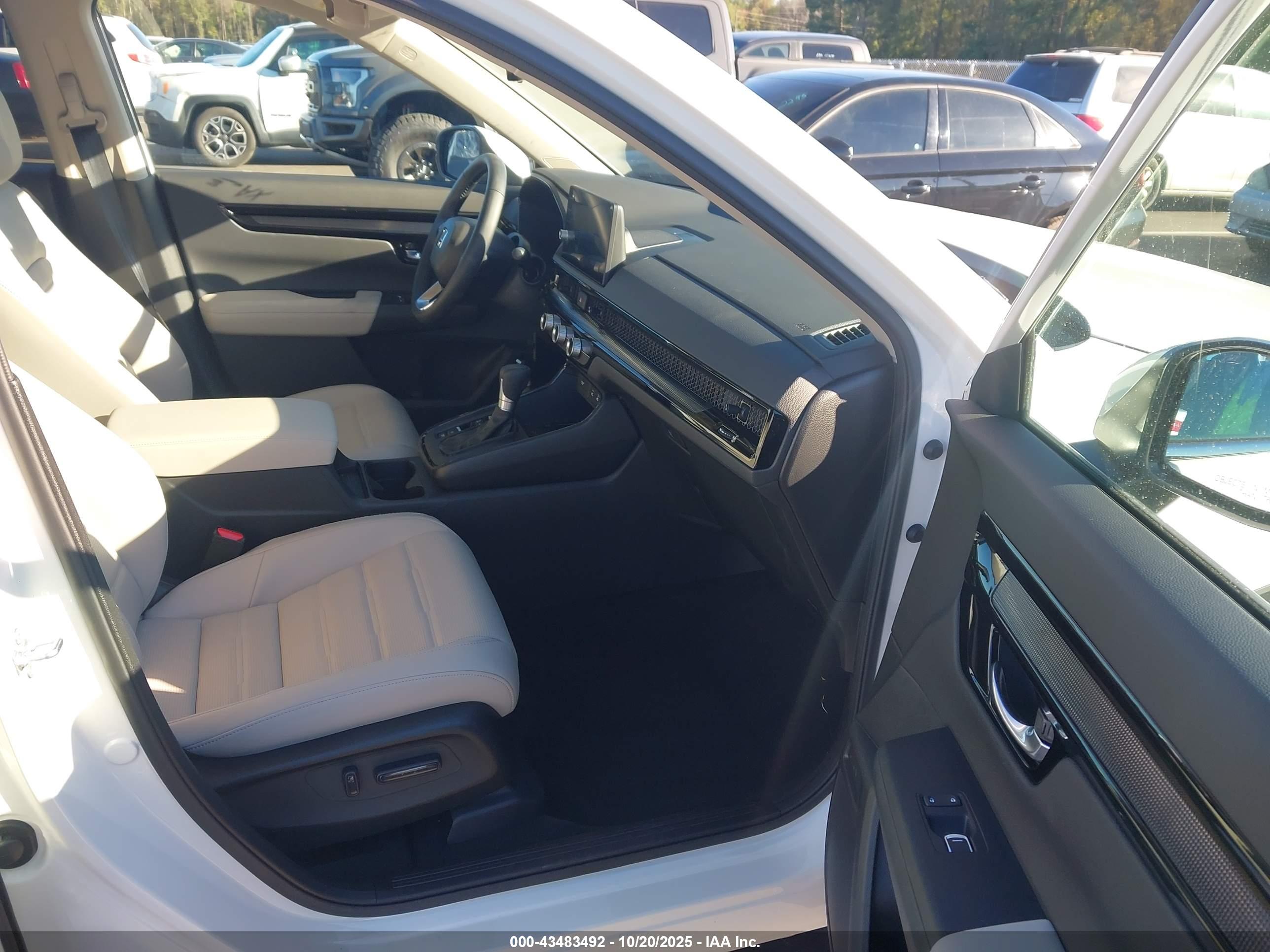 HONDA CR-V image 5