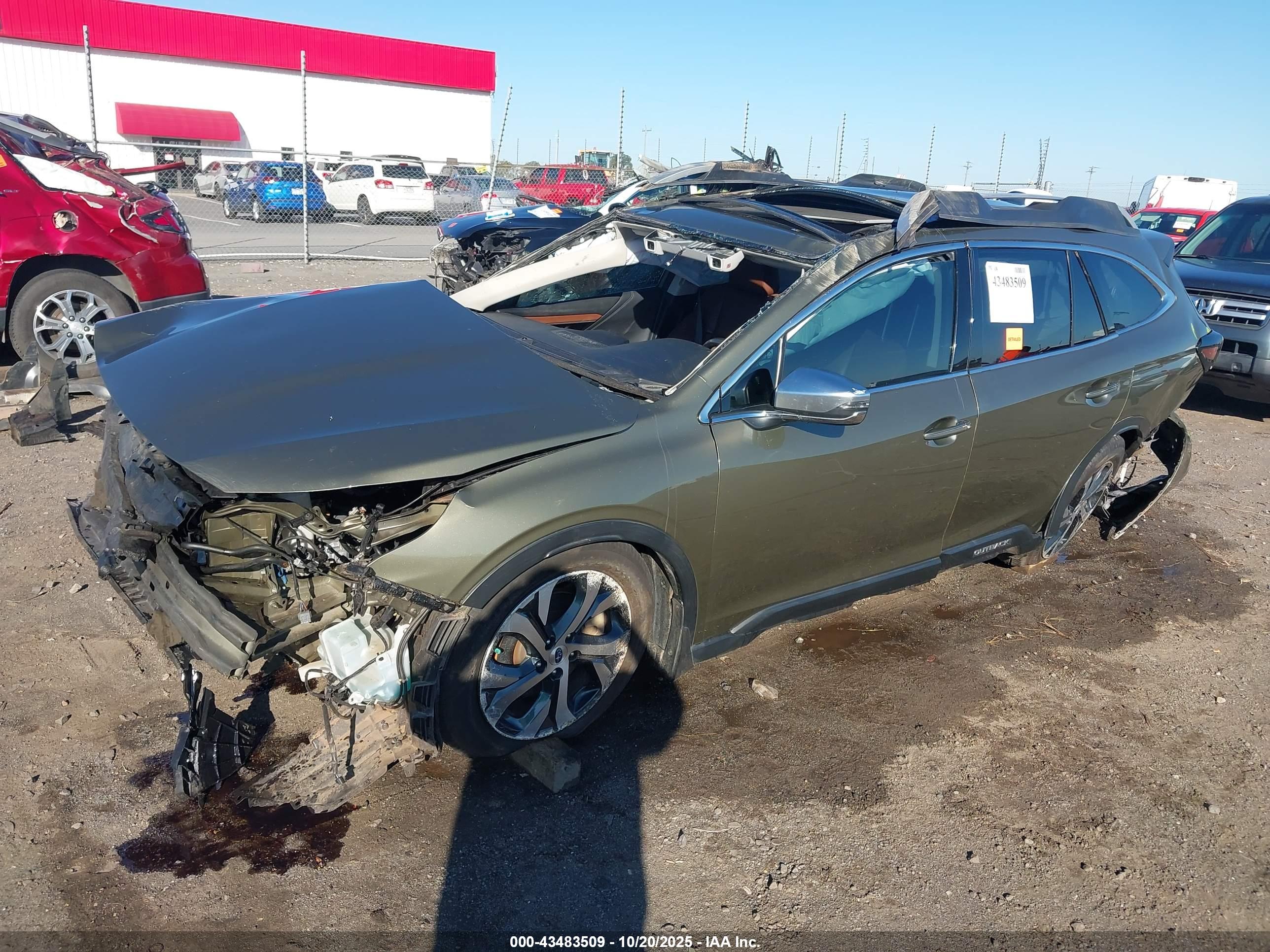 SUBARU OUTBACK image 2