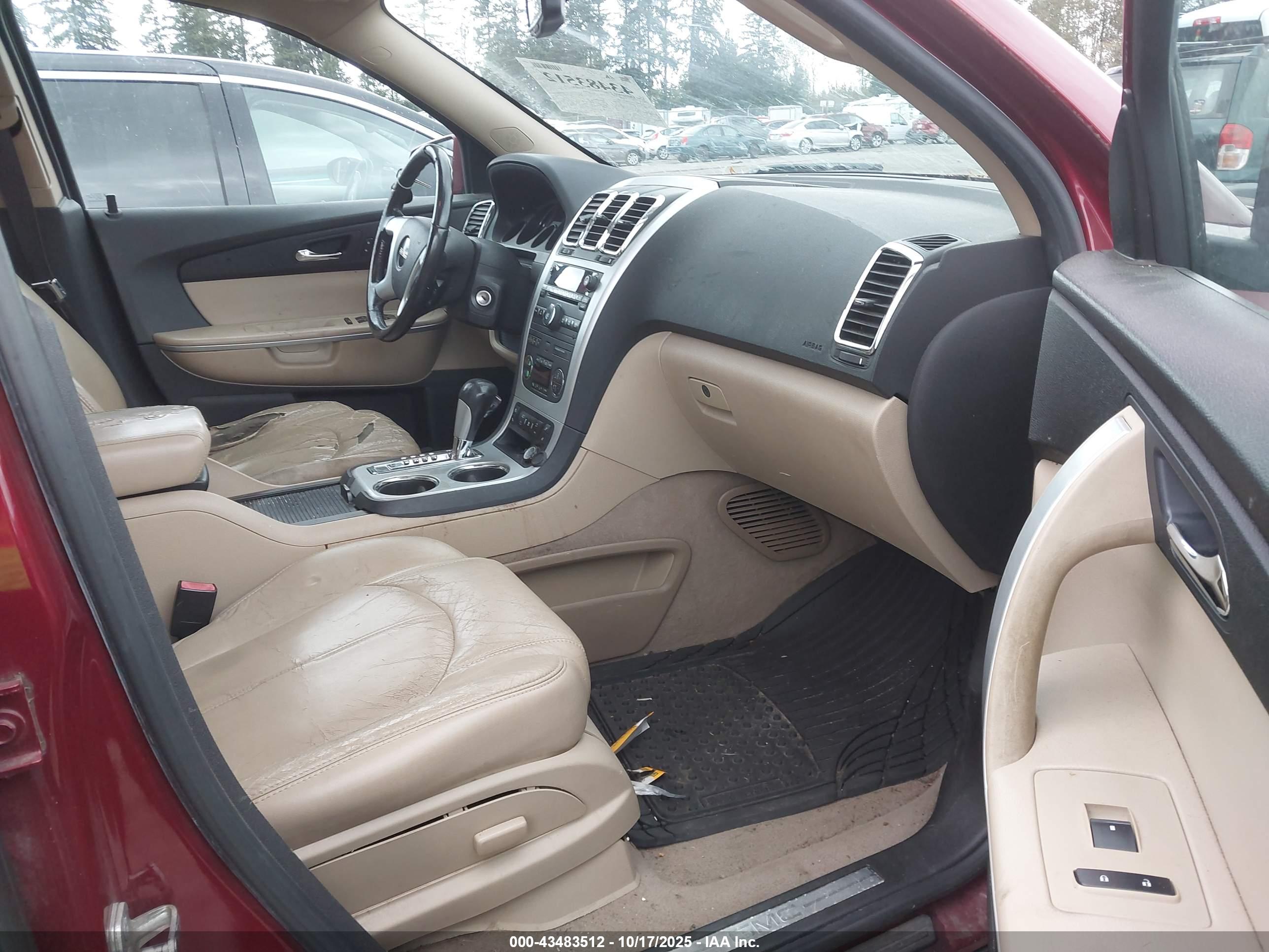 GMC ACADIA image 5
