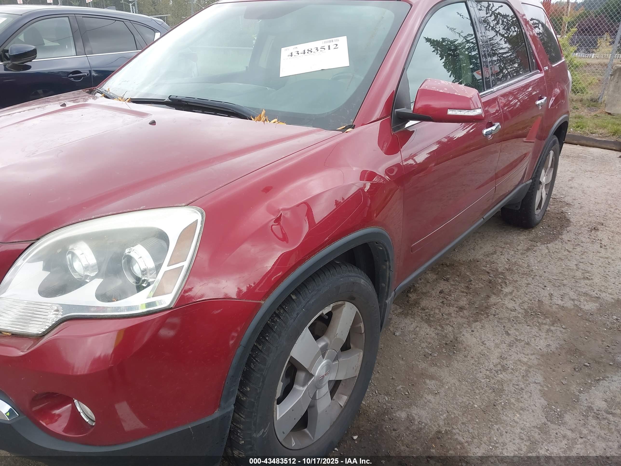 GMC ACADIA image 6