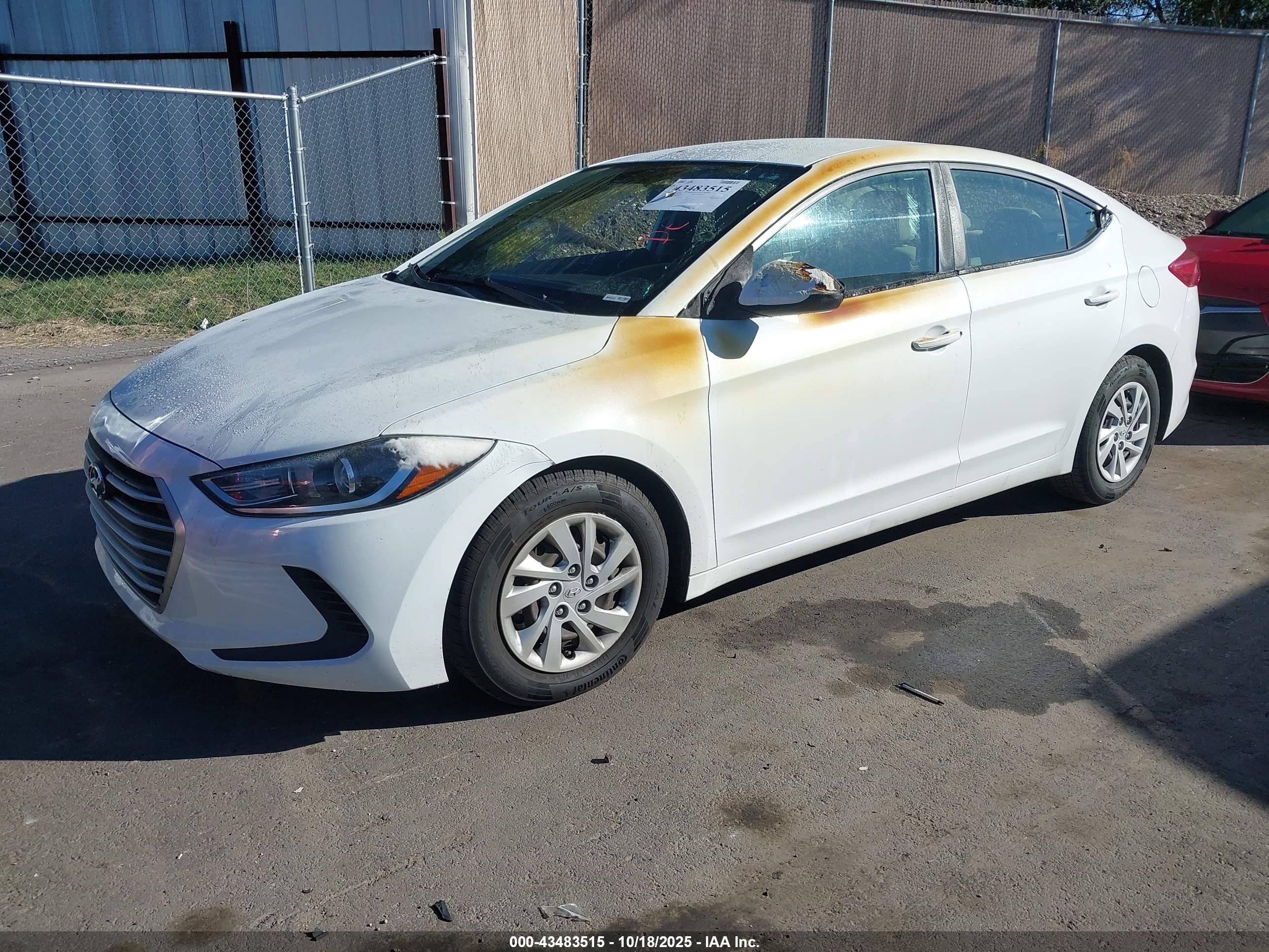 HYUNDAI ELANTRA image 2