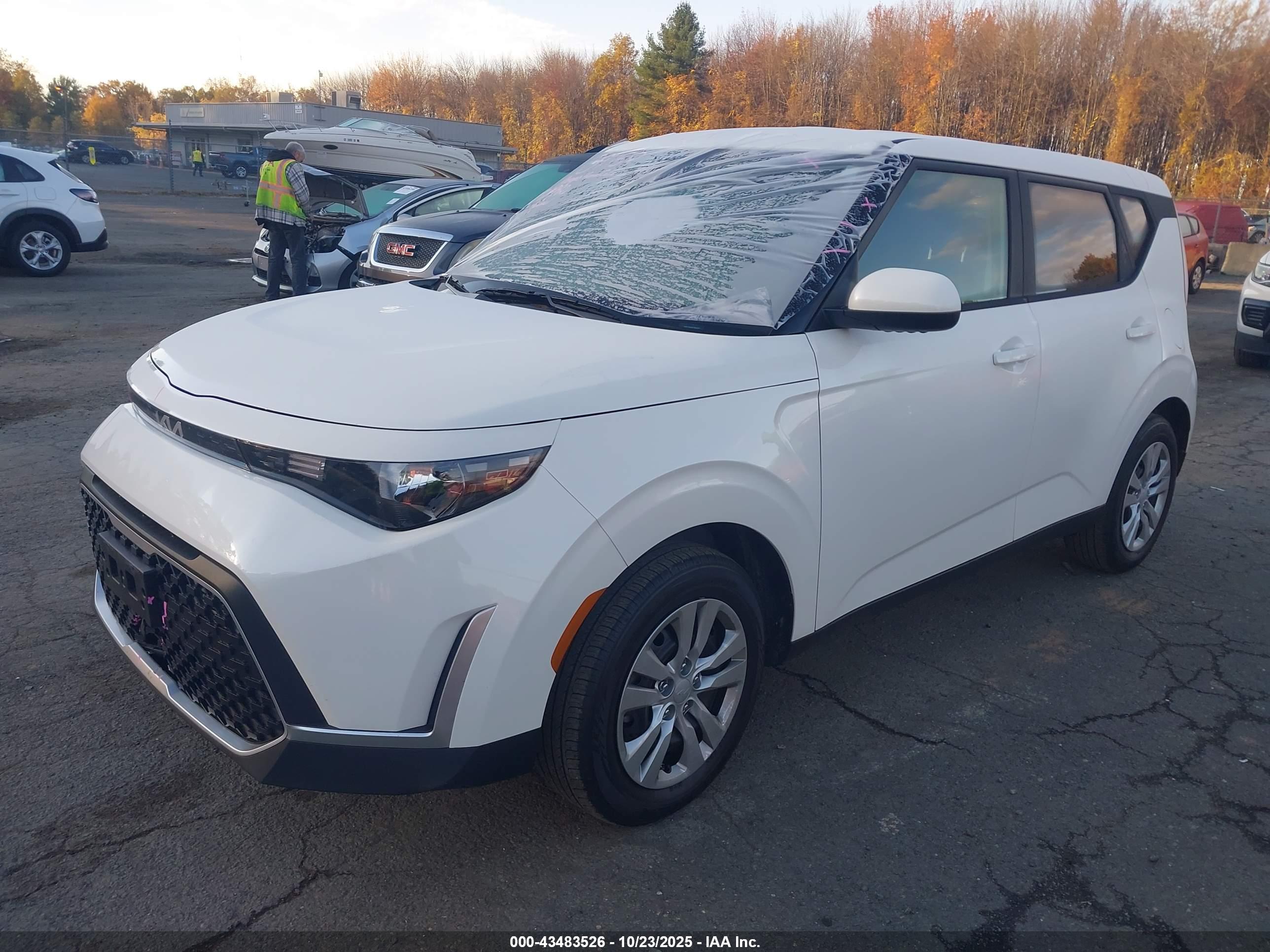 KIA SOUL image 2