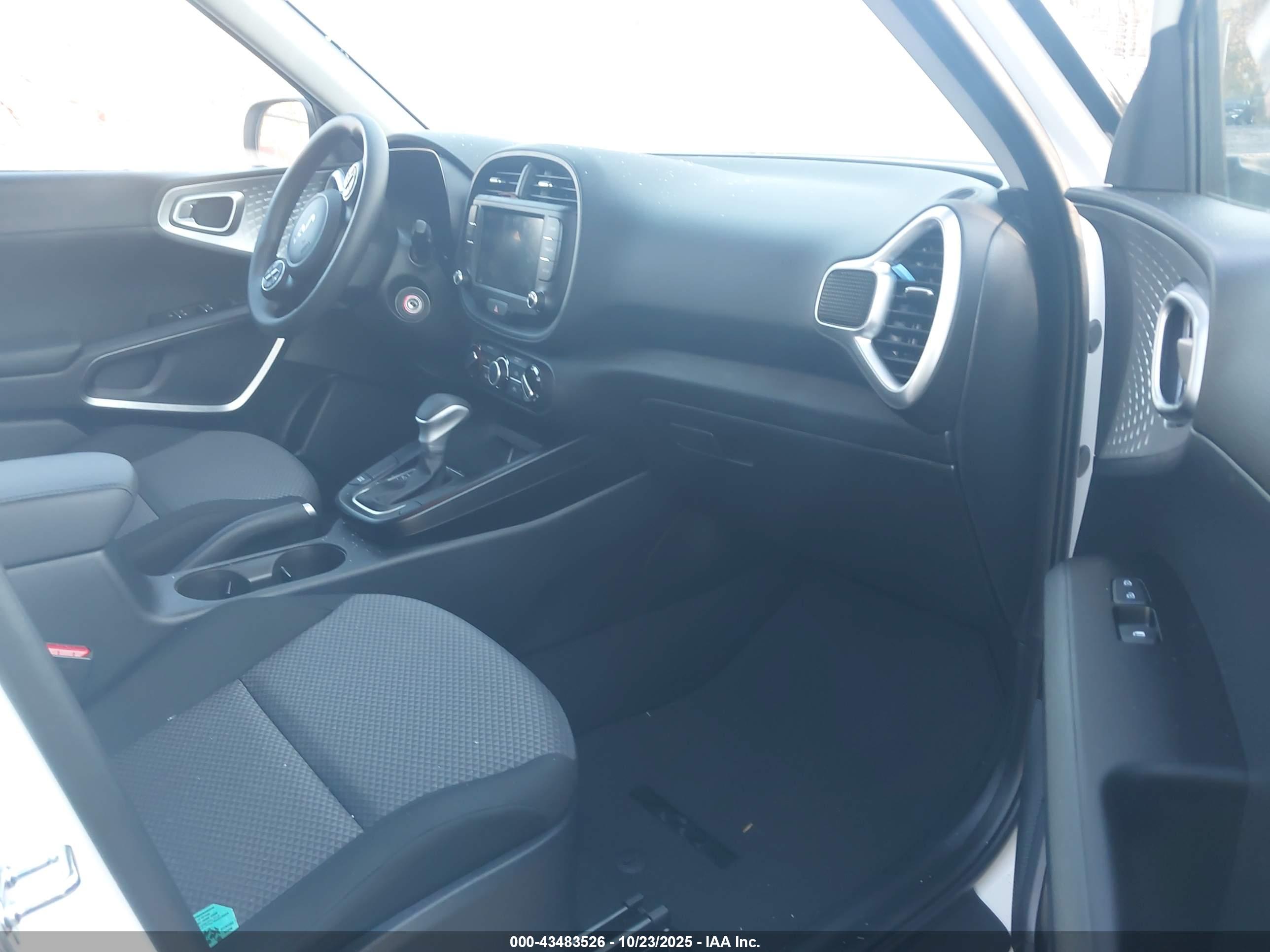 KIA SOUL image 5
