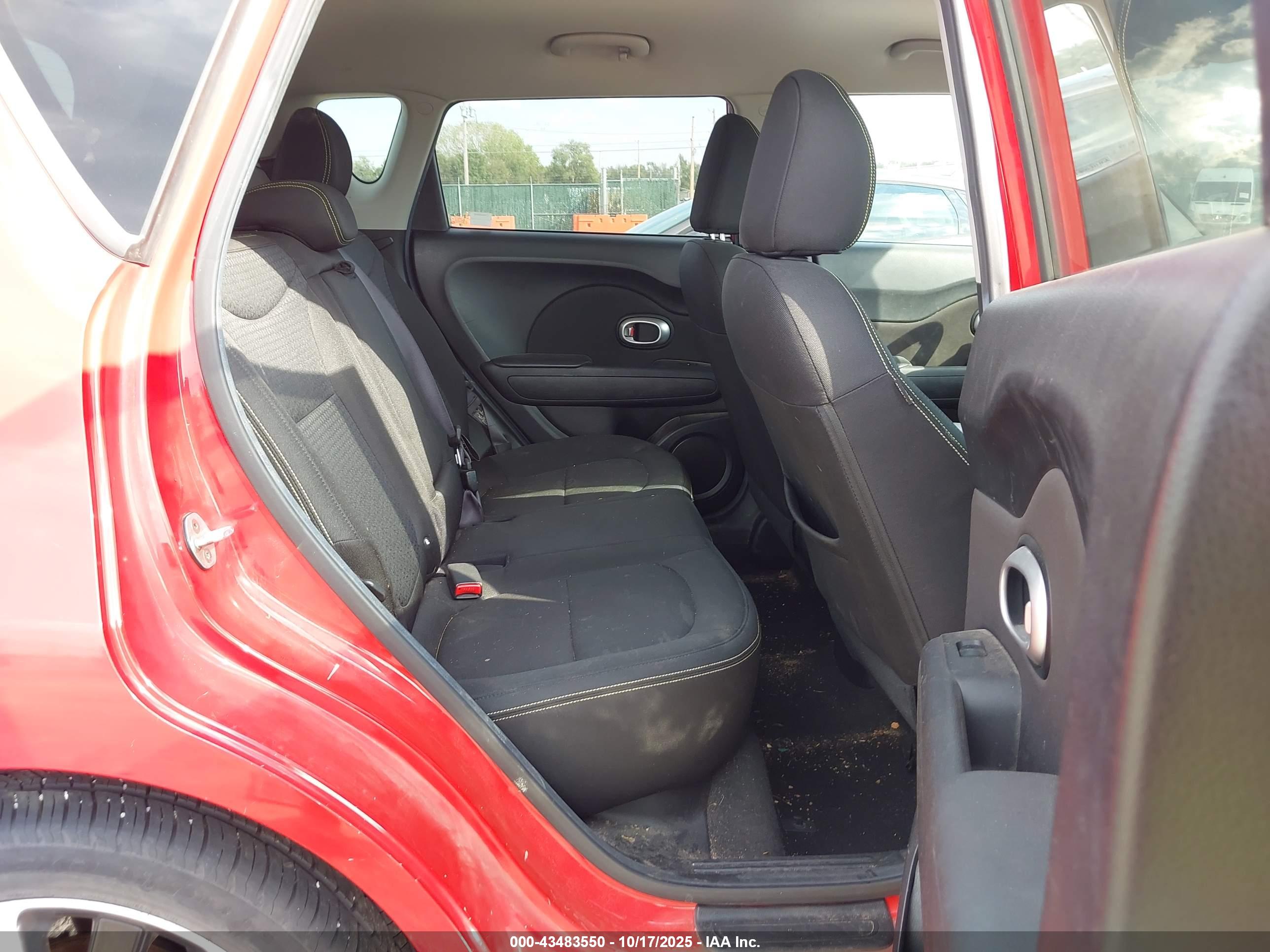 KIA SOUL image 8