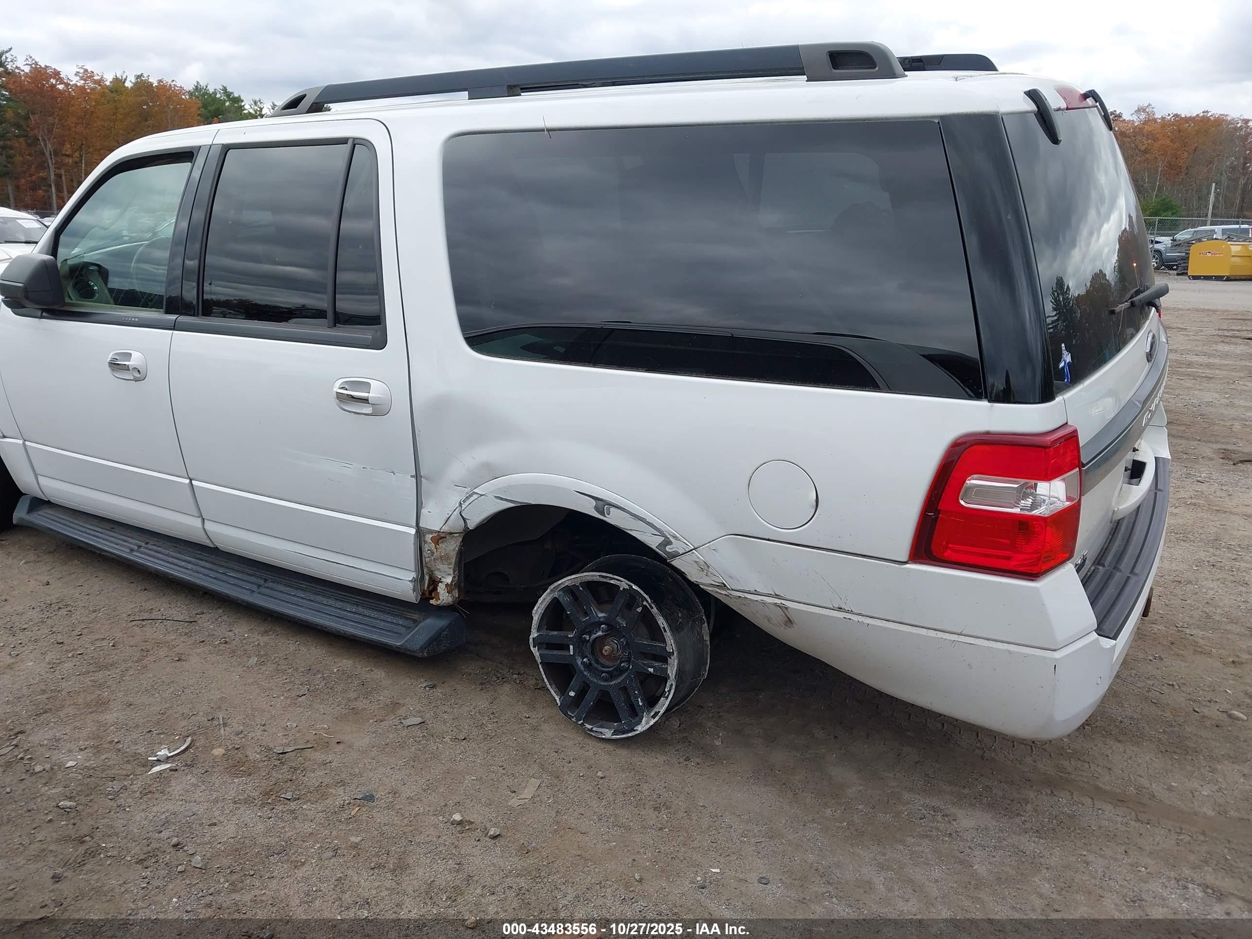 FORD EXPEDITION image 6