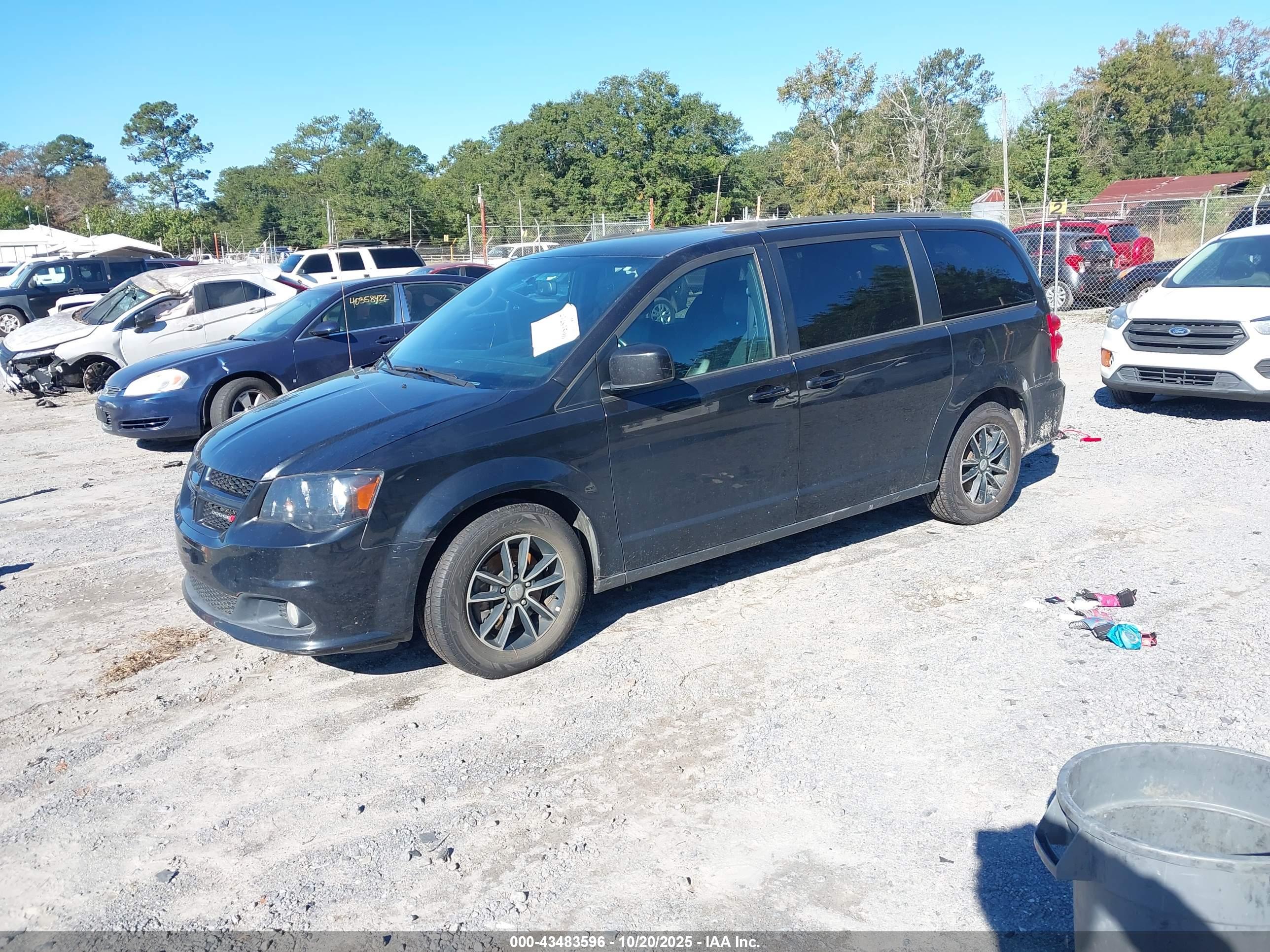 DODGE GRAND image 2