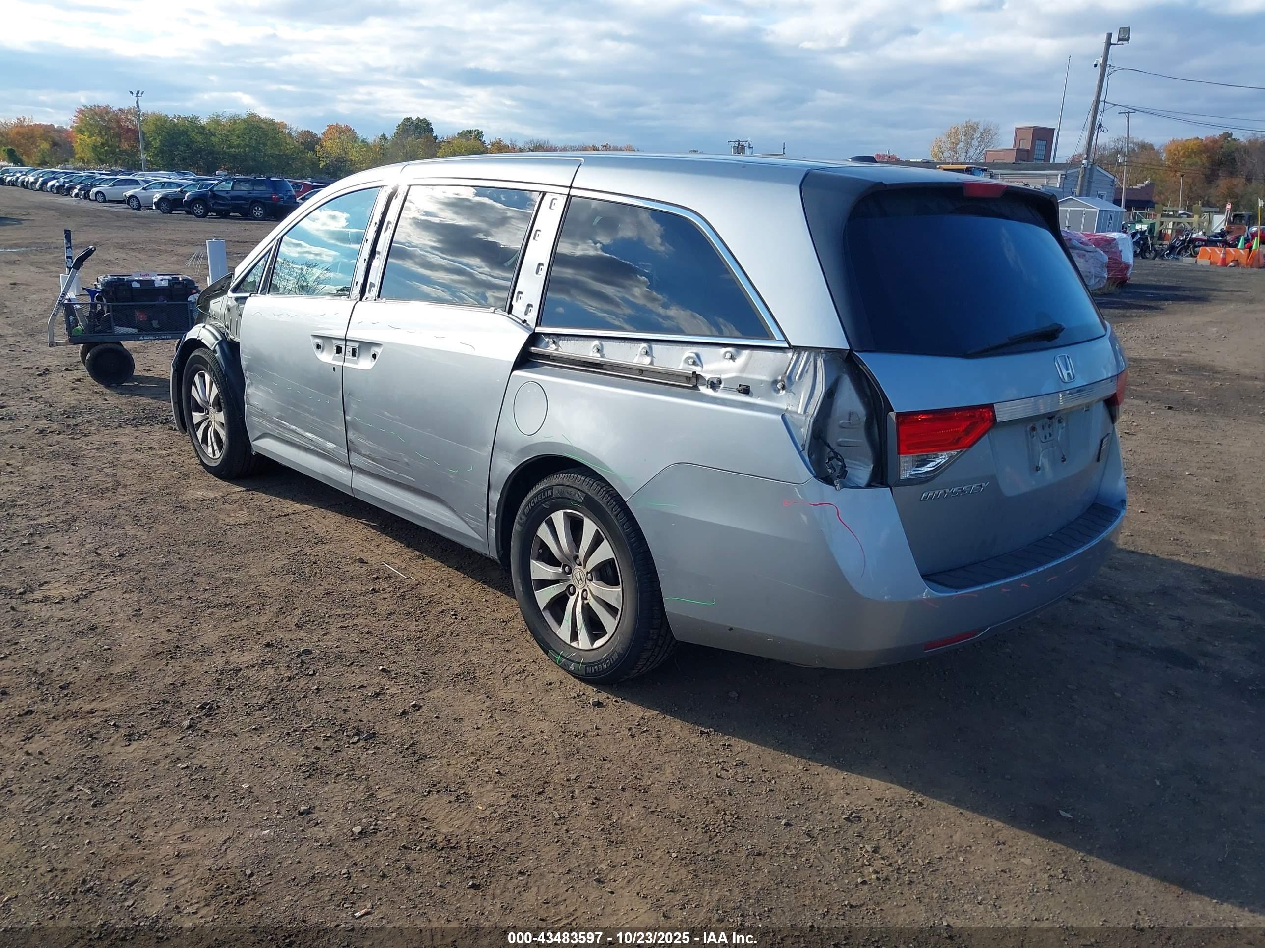 HONDA ODYSSEY image 3