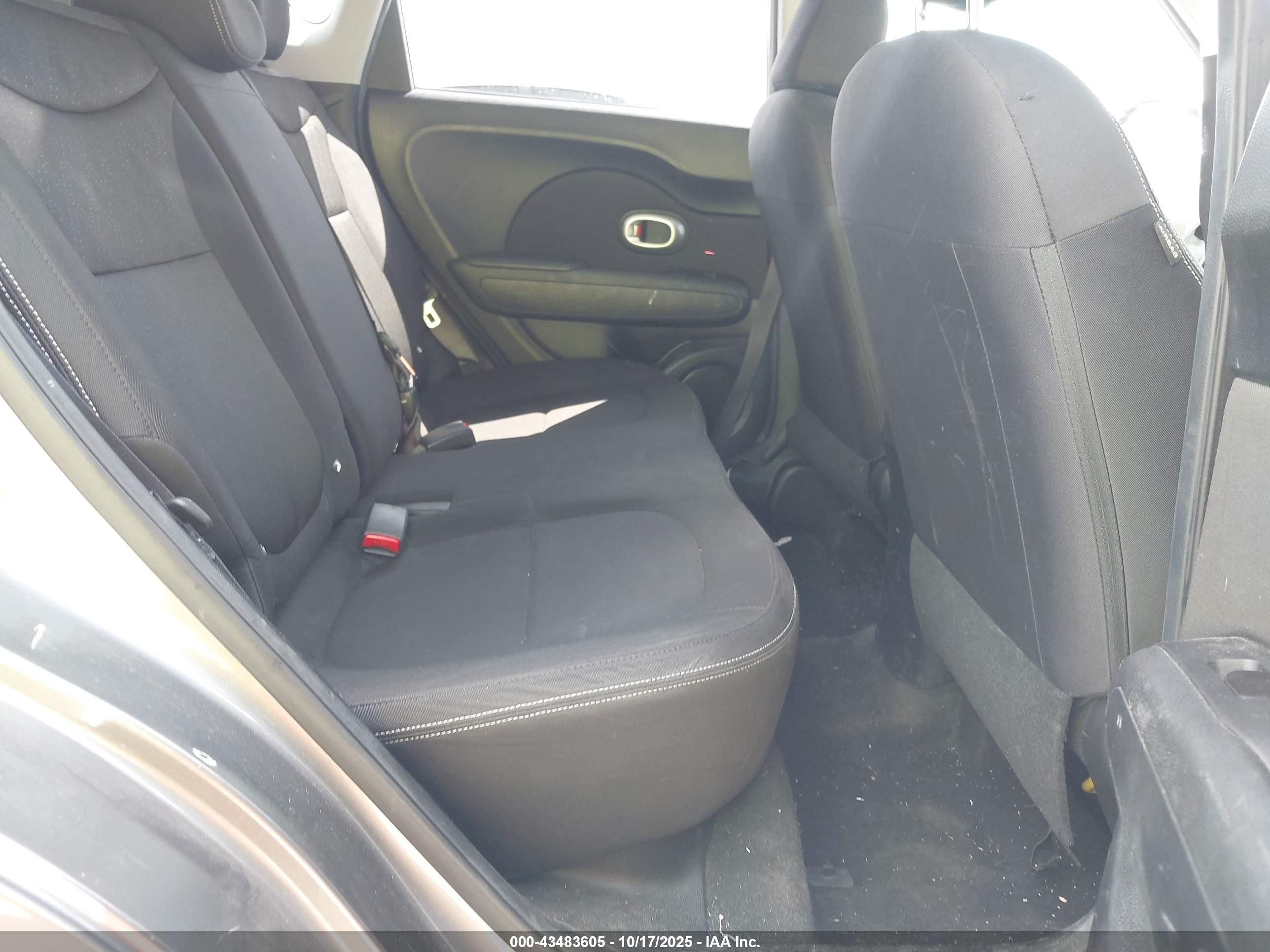 KIA SOUL image 8