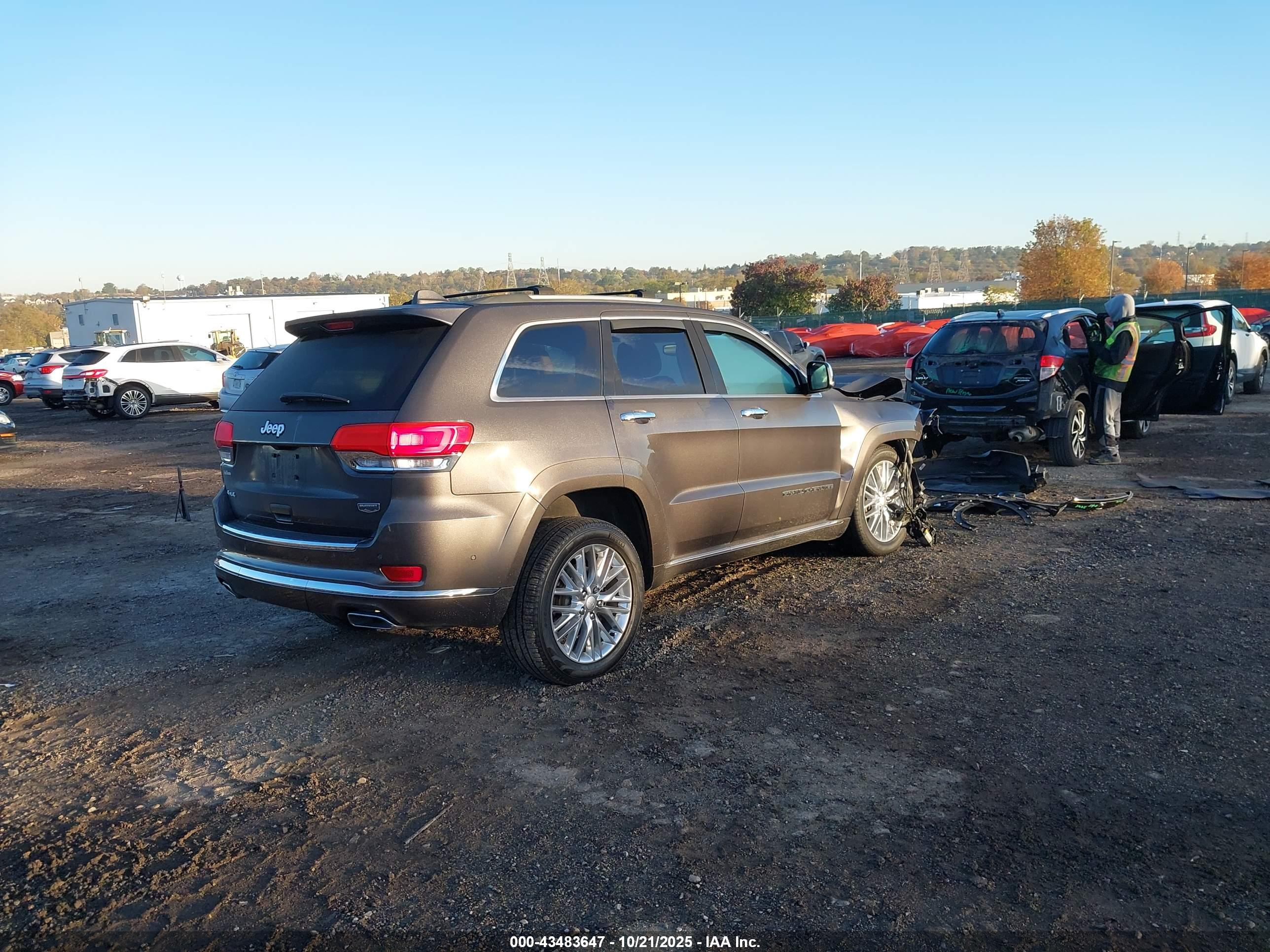 JEEP GRAND image 4