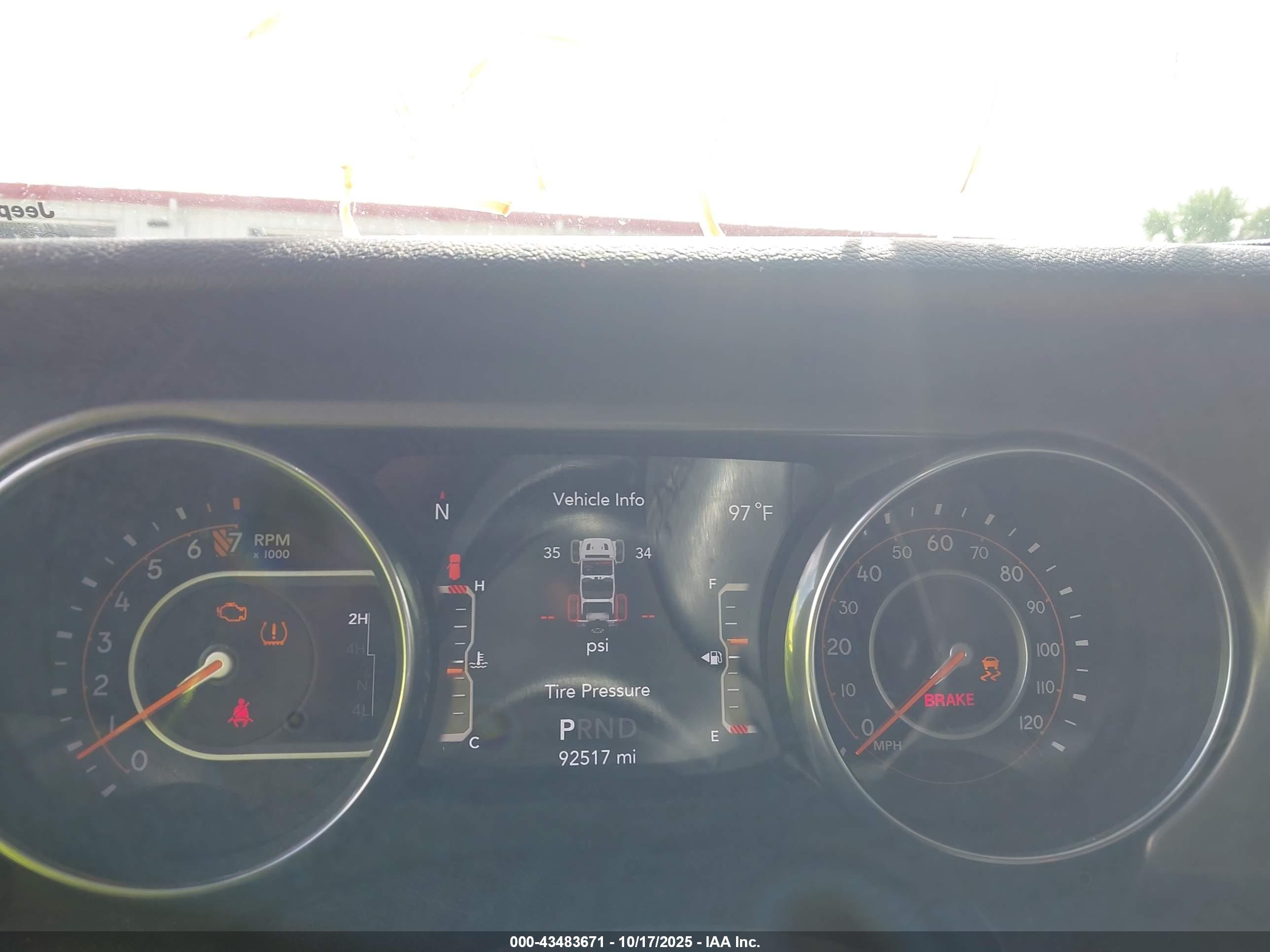 JEEP WRANGLER image 7