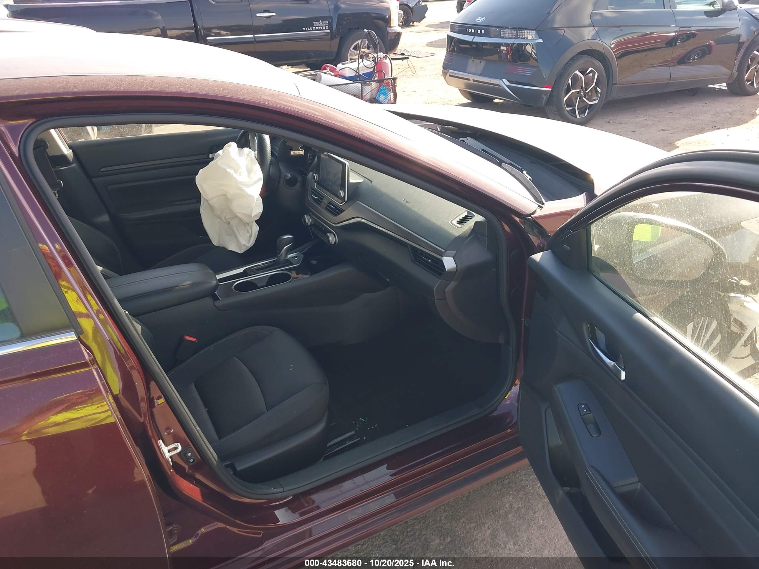 NISSAN ALTIMA image 5