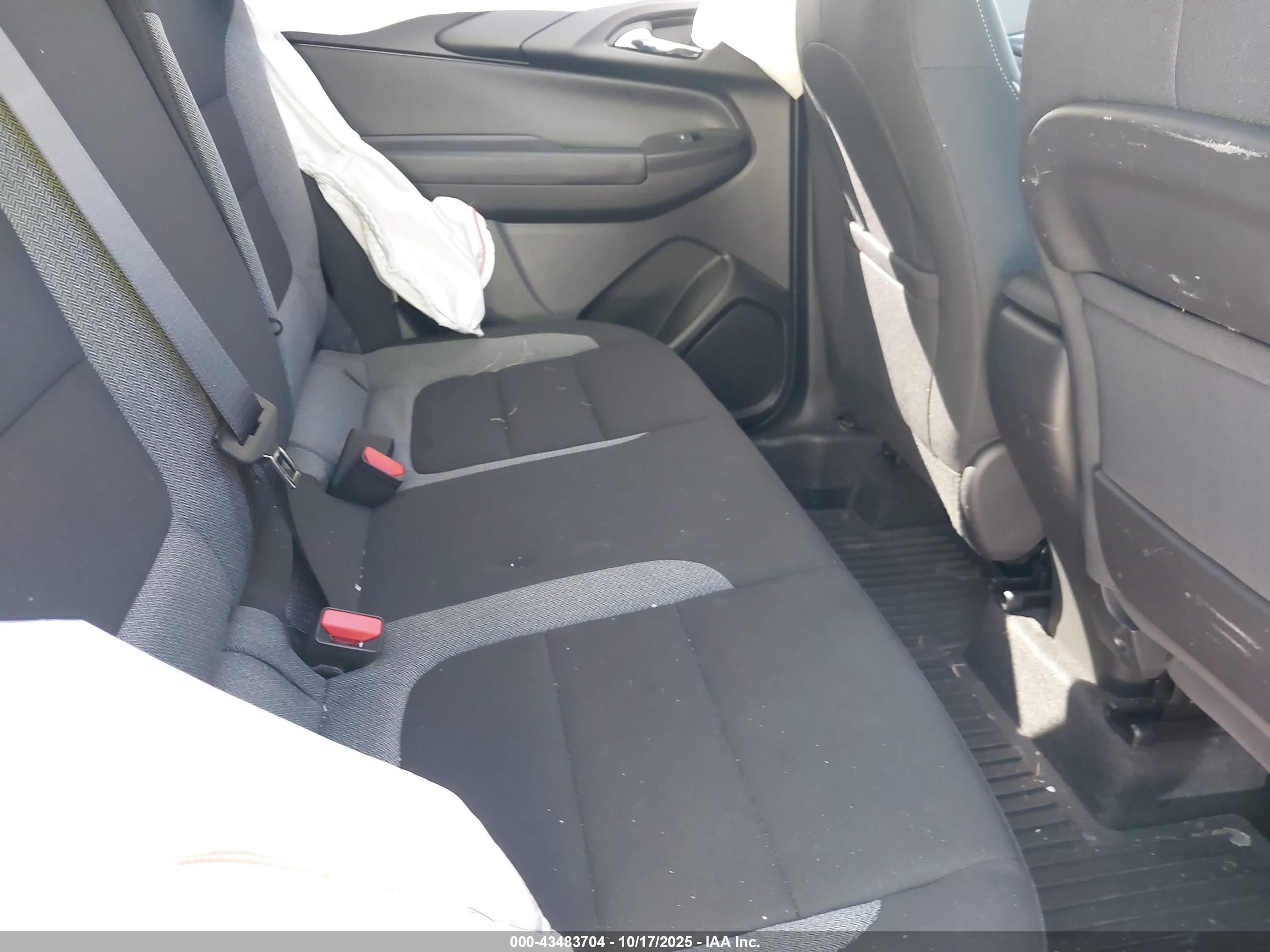 CHEVROLET TRAILBLAZER image 8