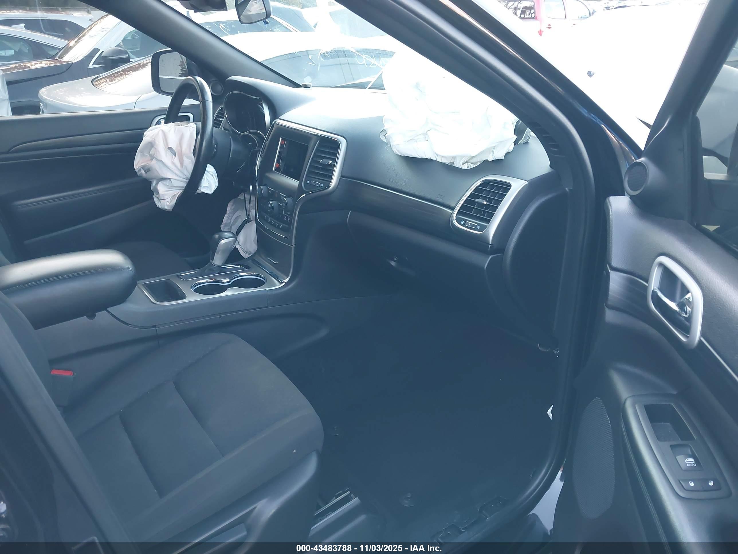 JEEP GRAND image 5