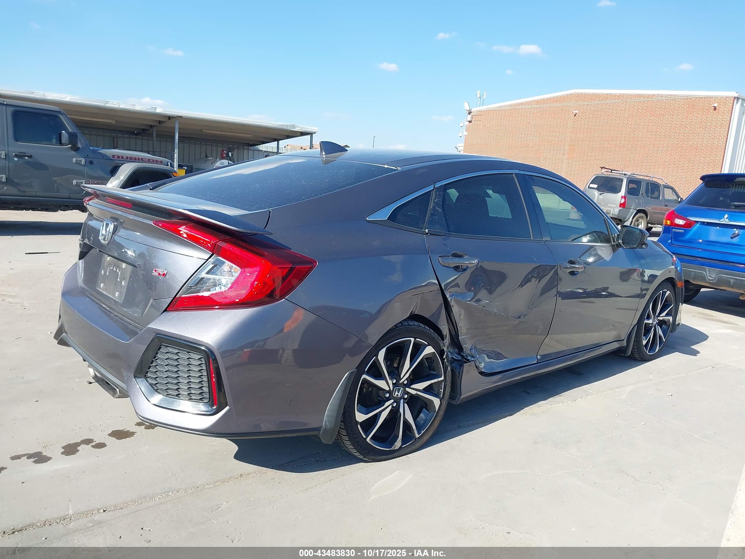 HONDA CIVIC image 4