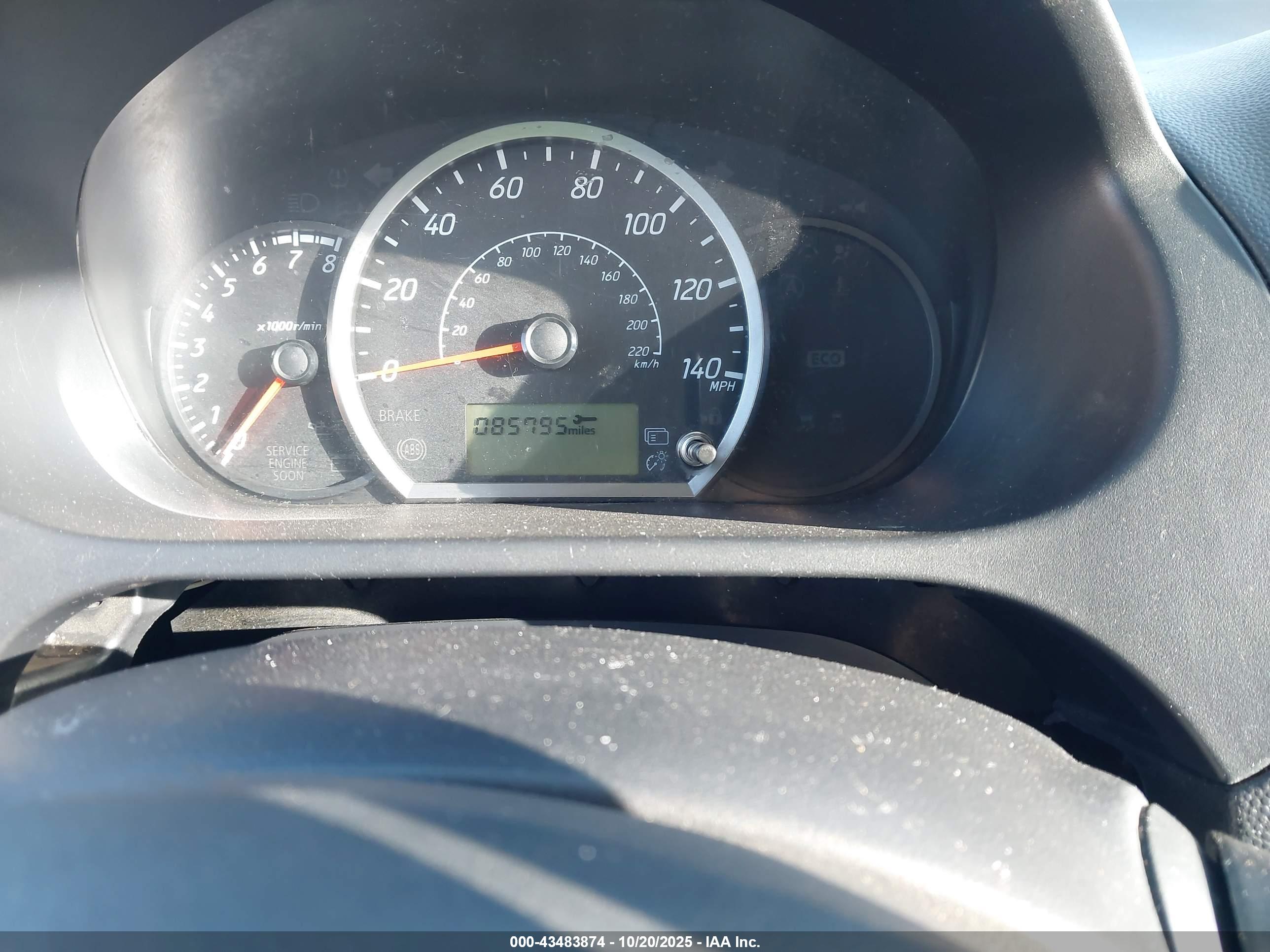 MITSUBISHI MIRAGE image 7