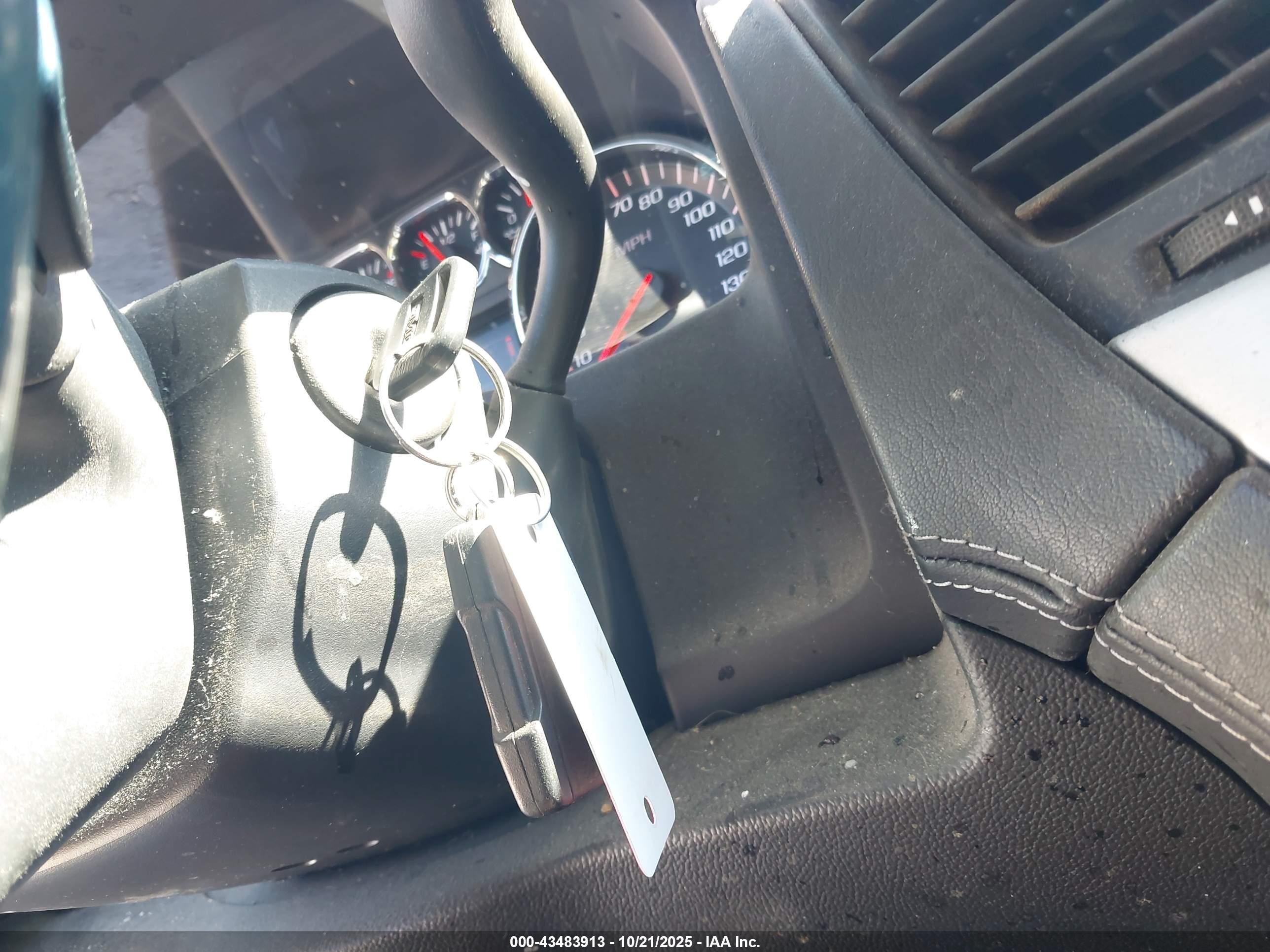 GMC YUKON image 11