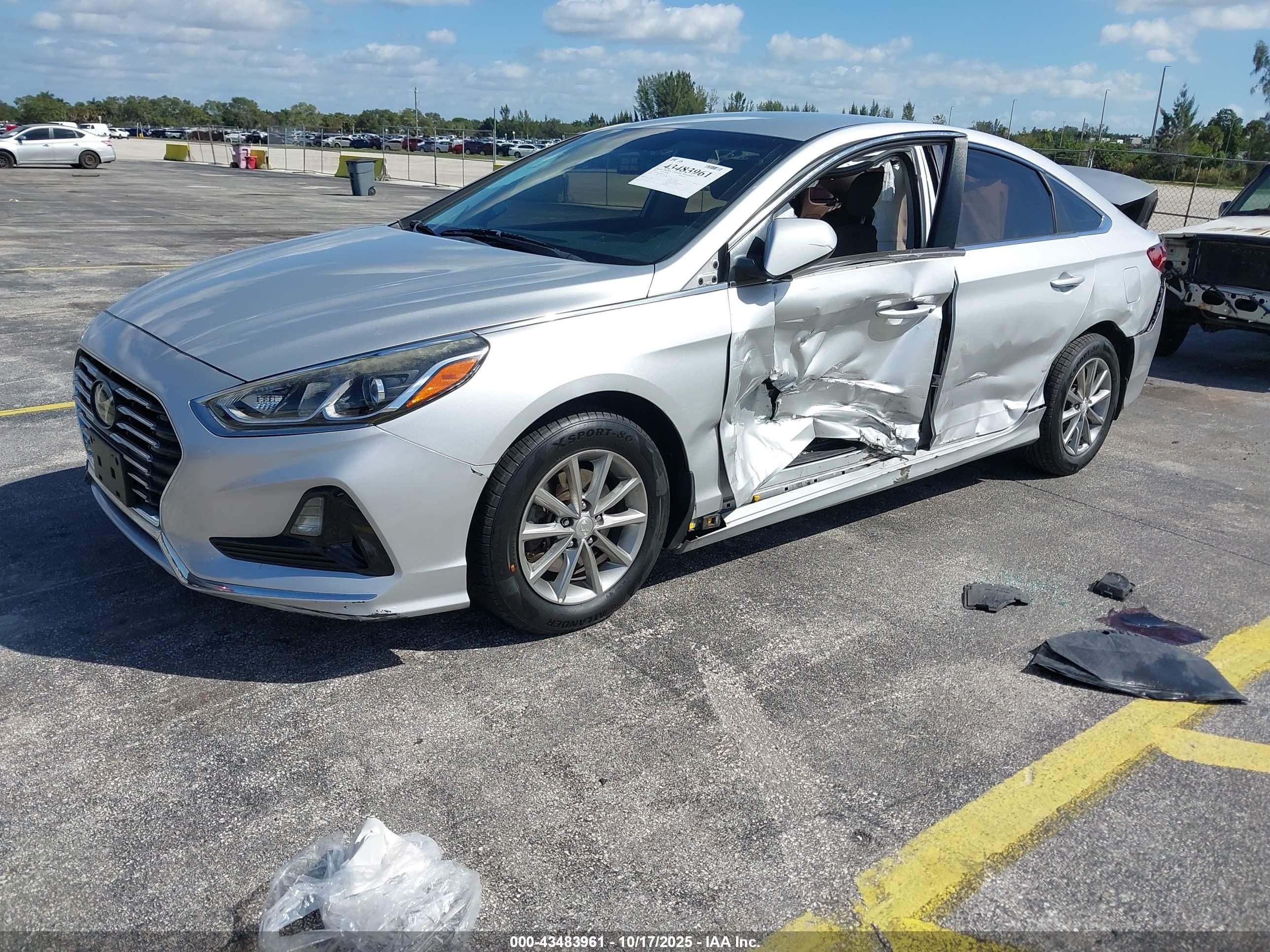 HYUNDAI SONATA image 2