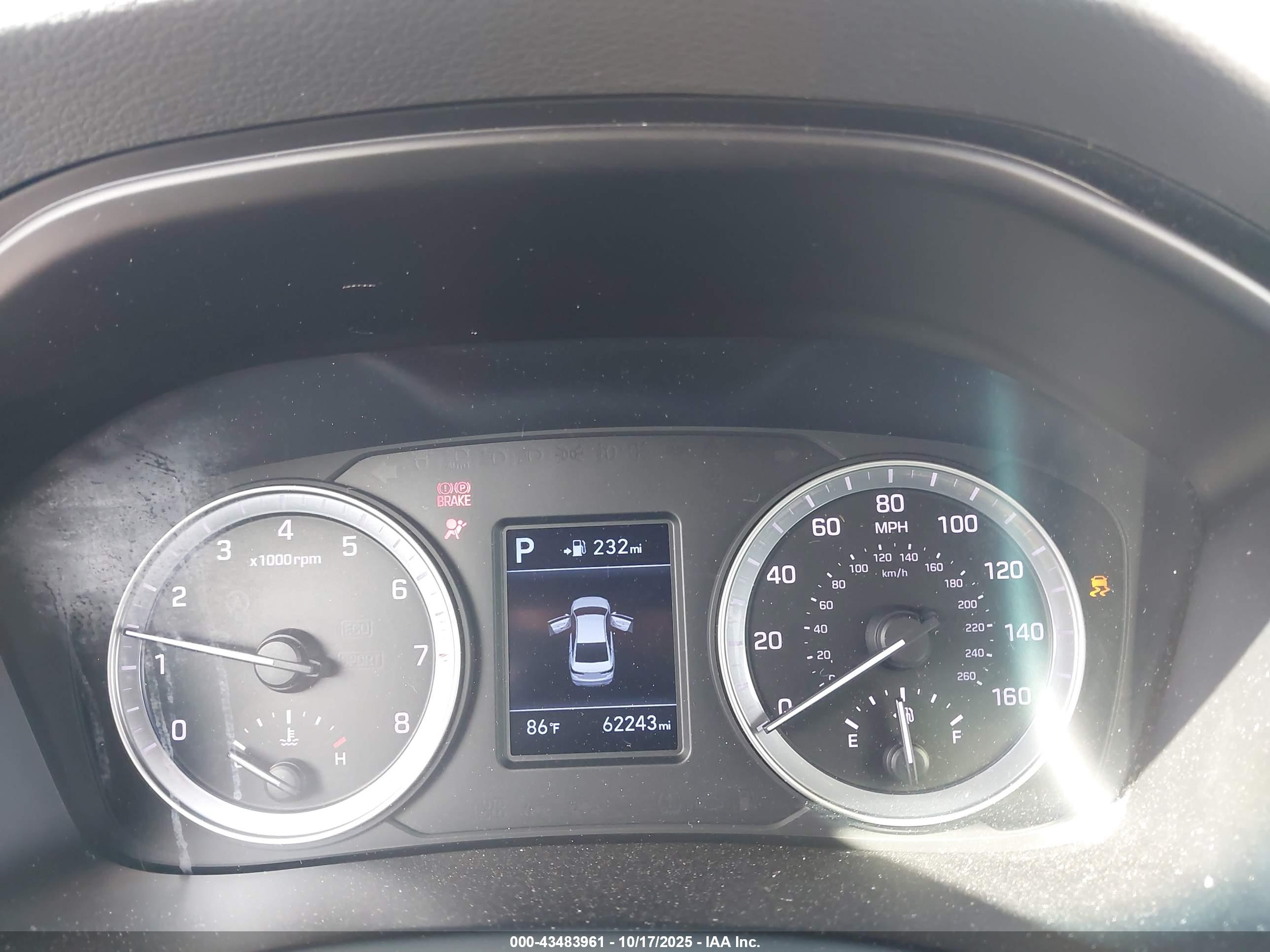 HYUNDAI SONATA image 7