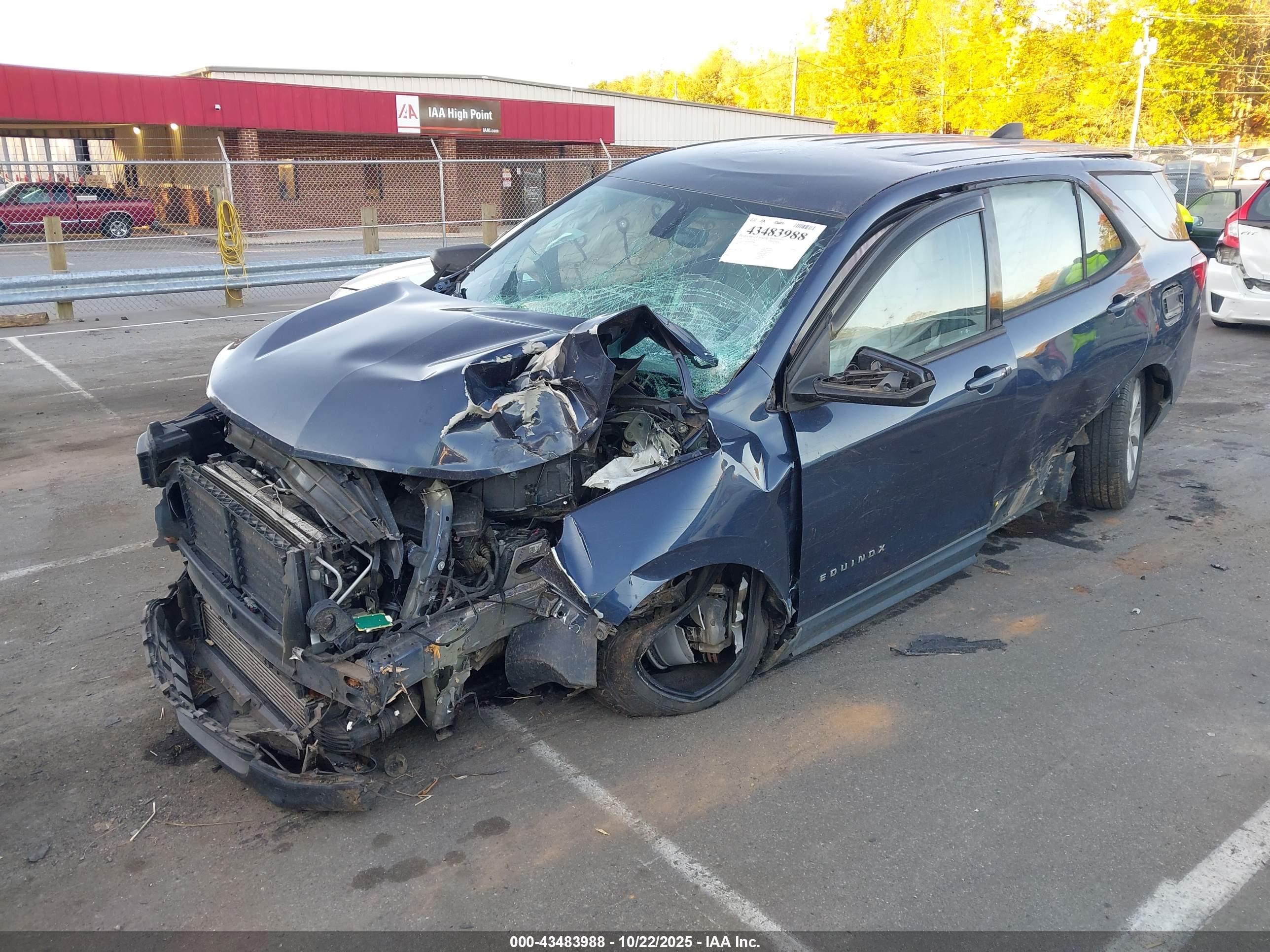 CHEVROLET EQUINOX image 2